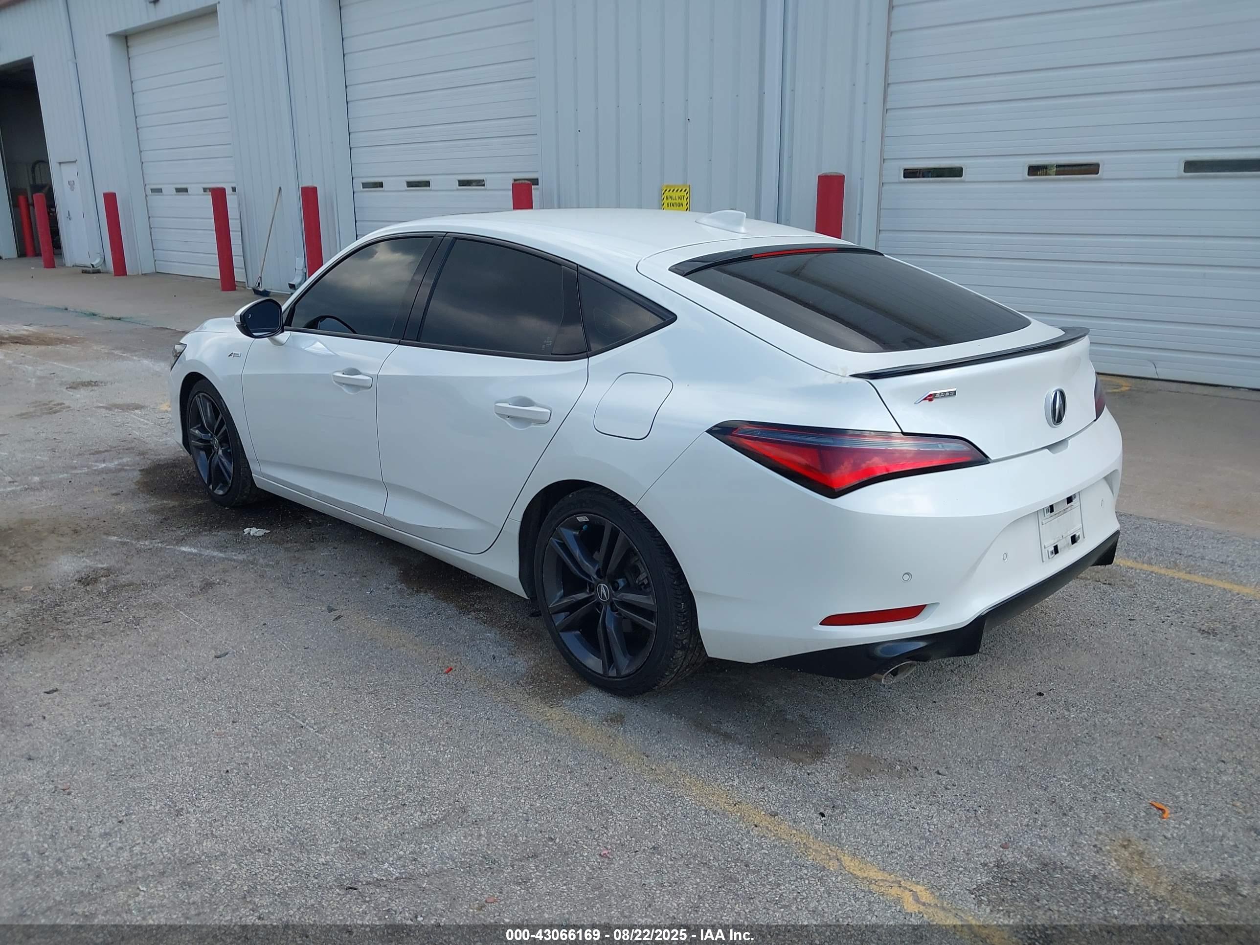 ACURA INTEGRA image 3