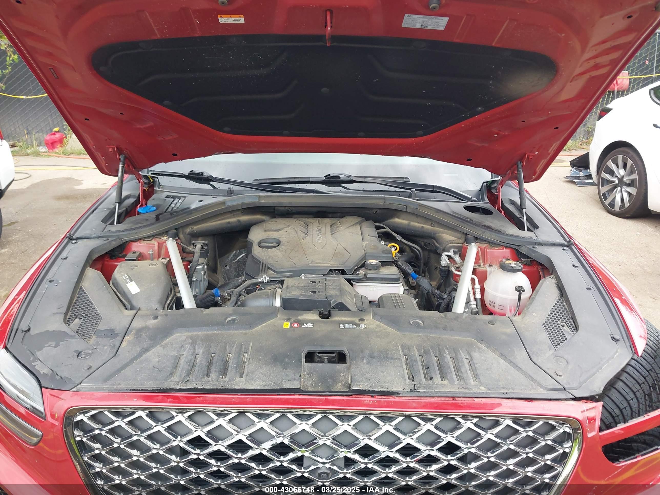 GENESIS GV70 image 10