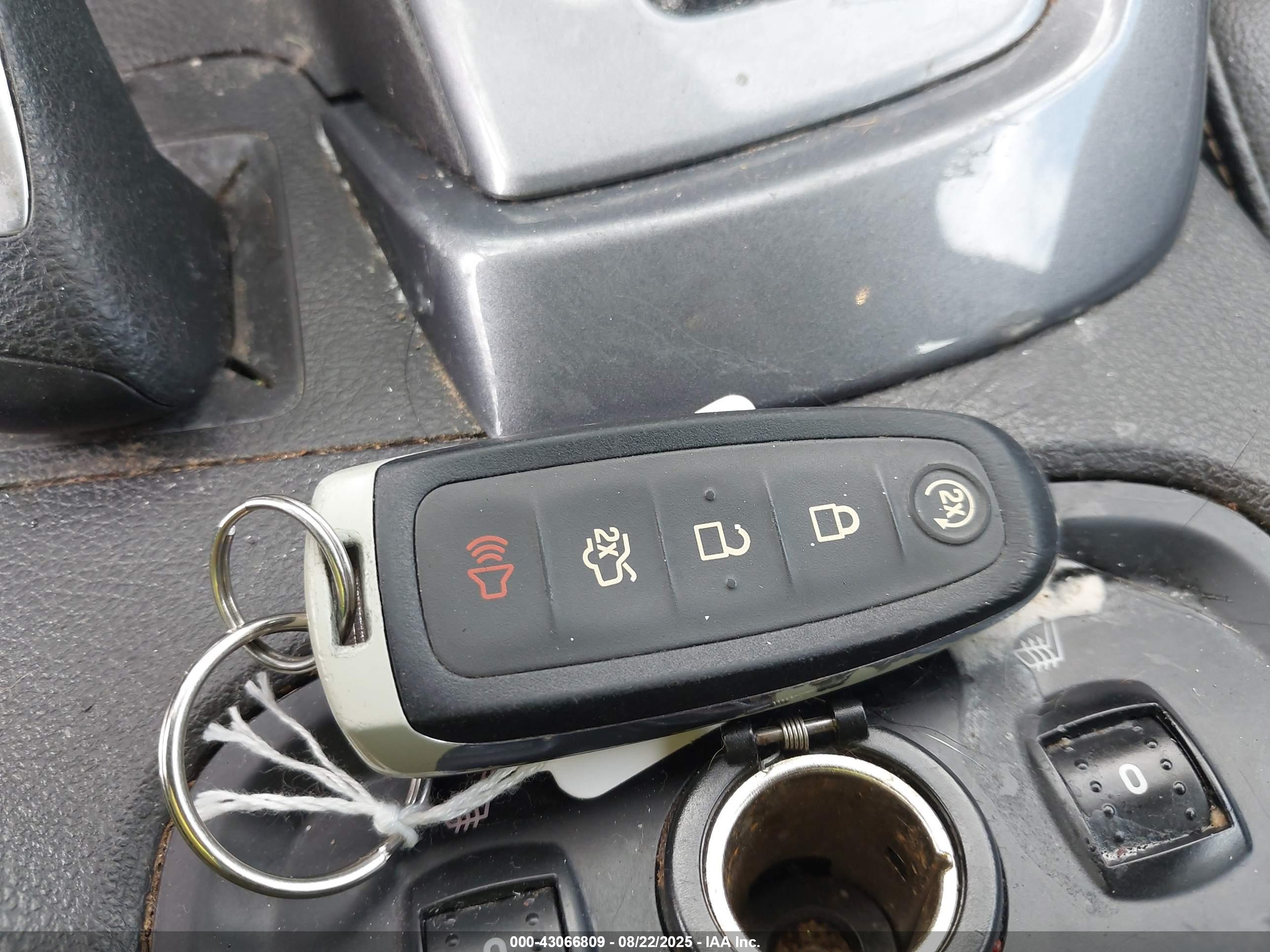 FORD FOCUS image 11
