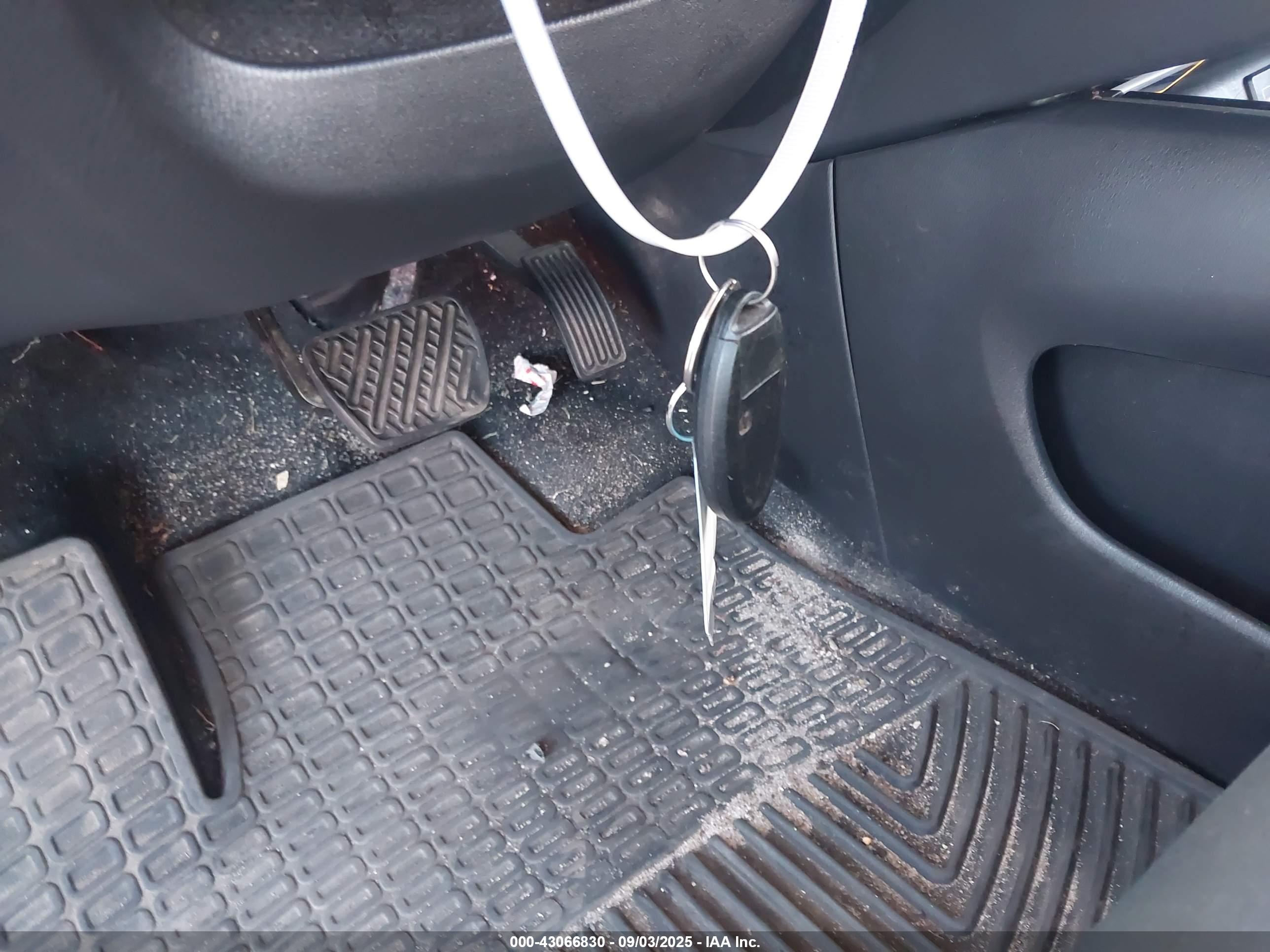 NISSAN PATHFINDER image 11