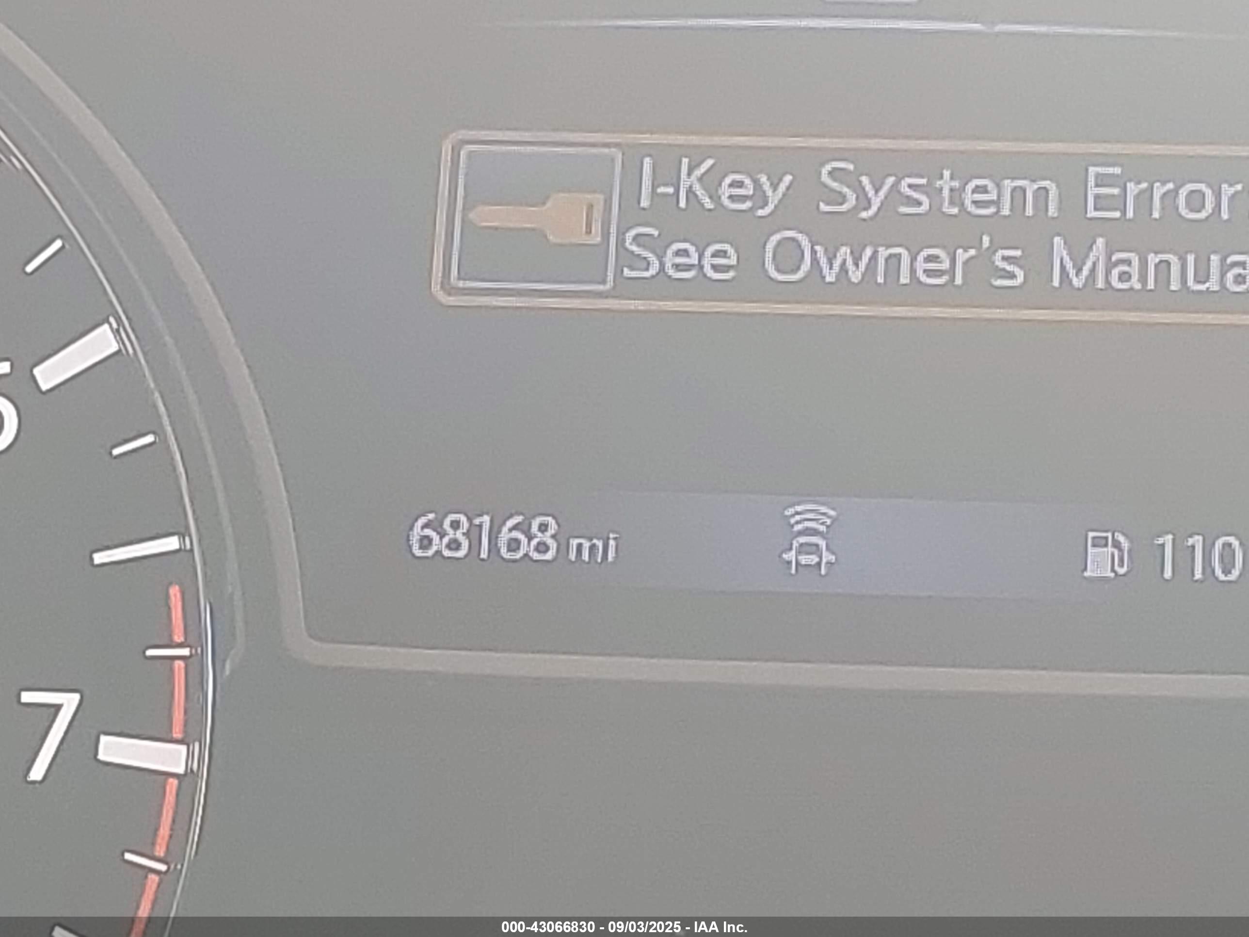 NISSAN PATHFINDER image 7