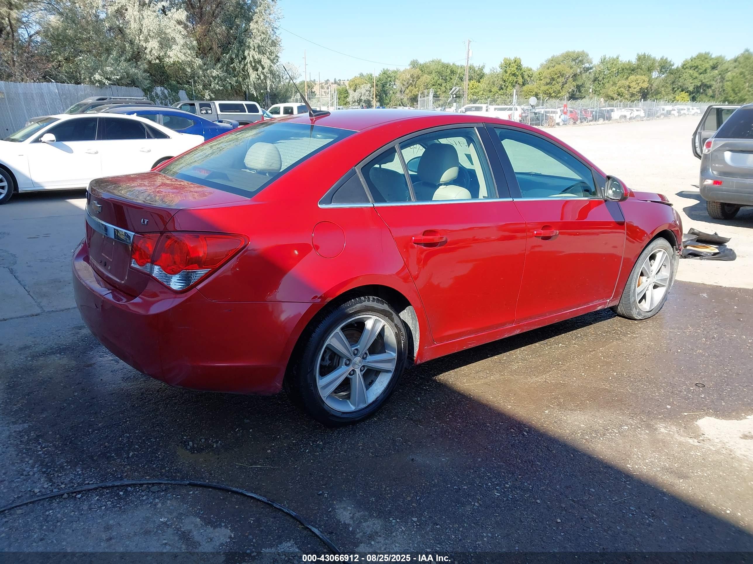 CHEVROLET CRUZE image 4