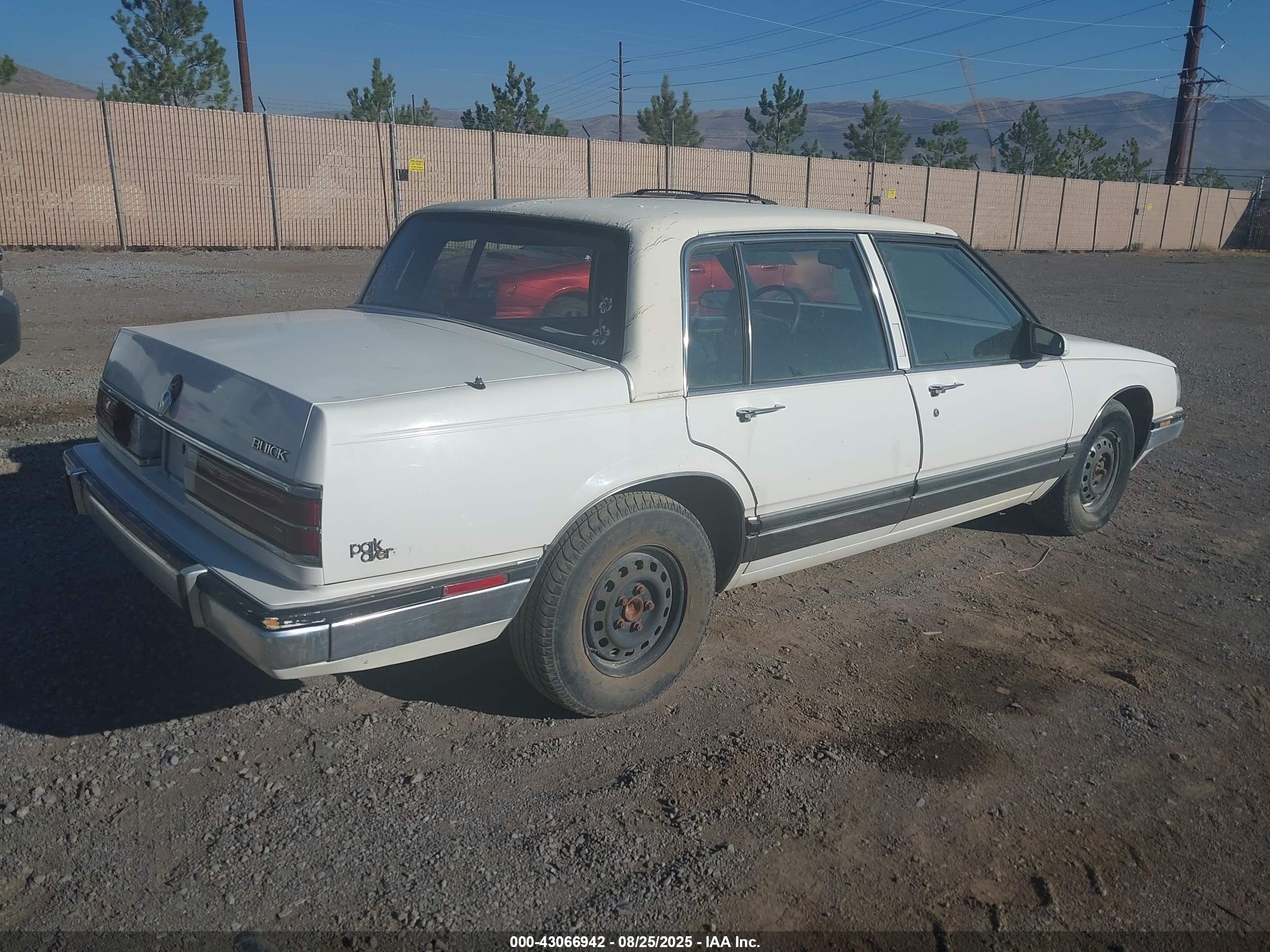 BUICK ELECTRA image 4