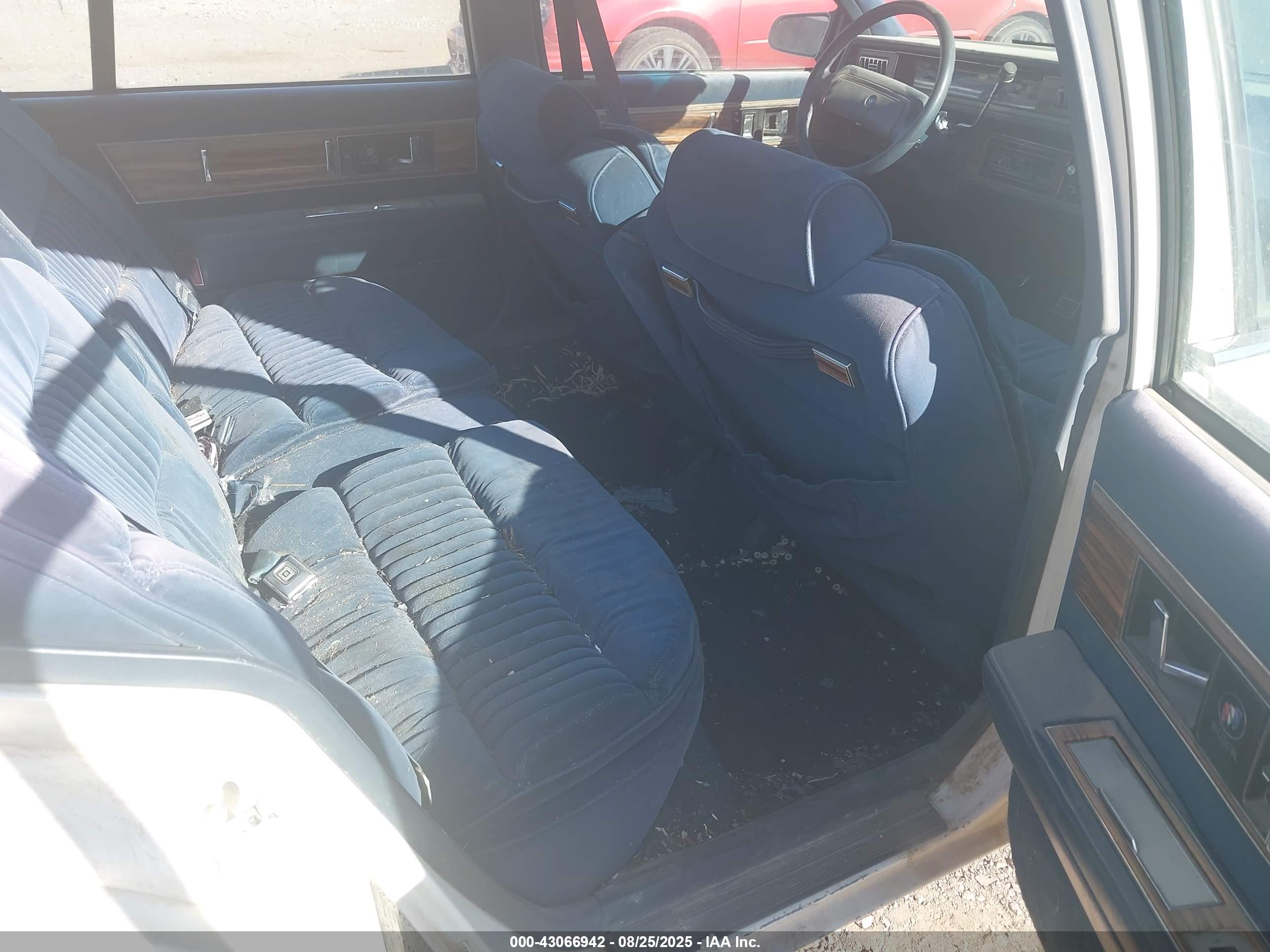 BUICK ELECTRA image 8
