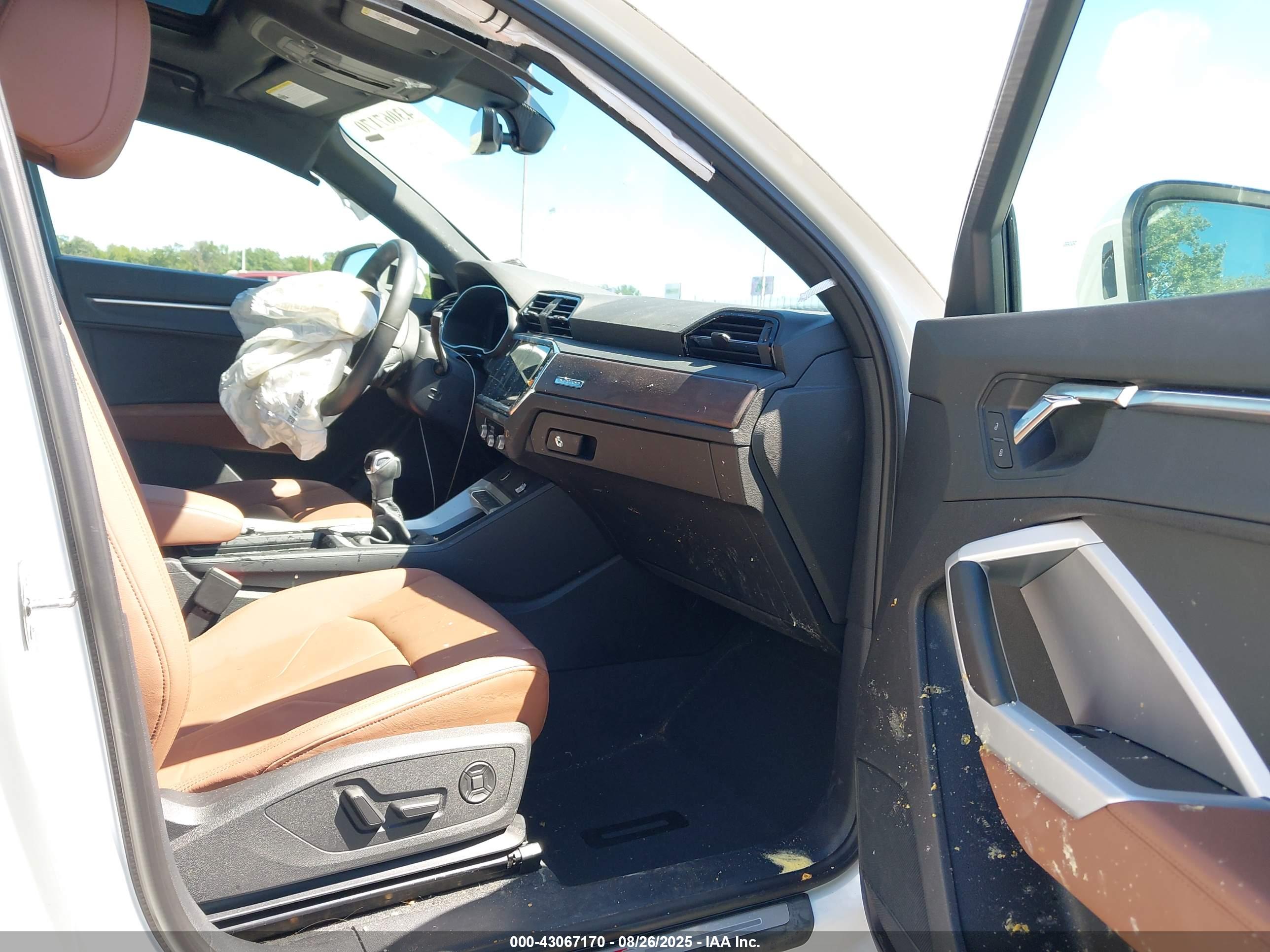 AUDI Q3 image 5