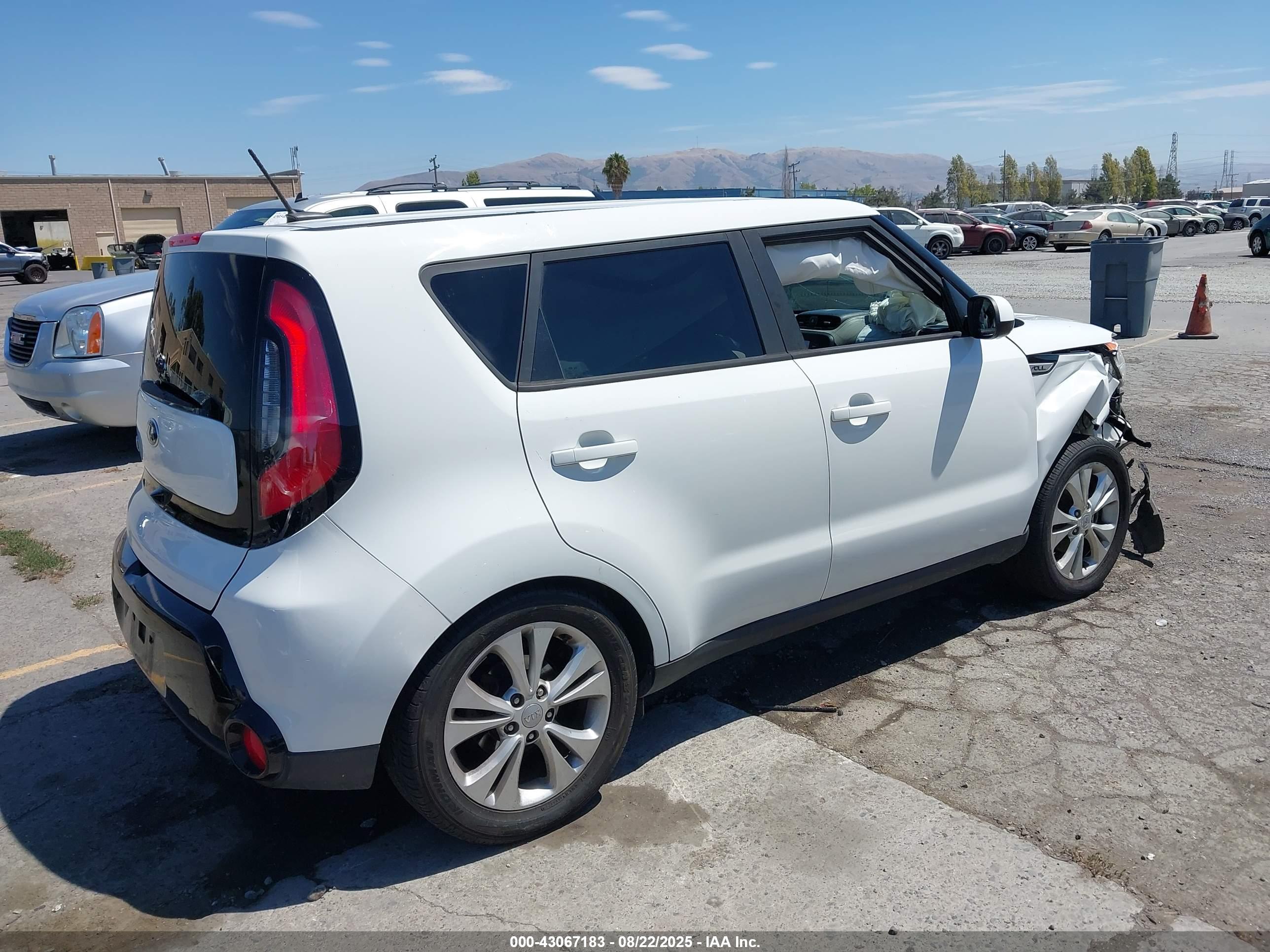 KIA SOUL image 4