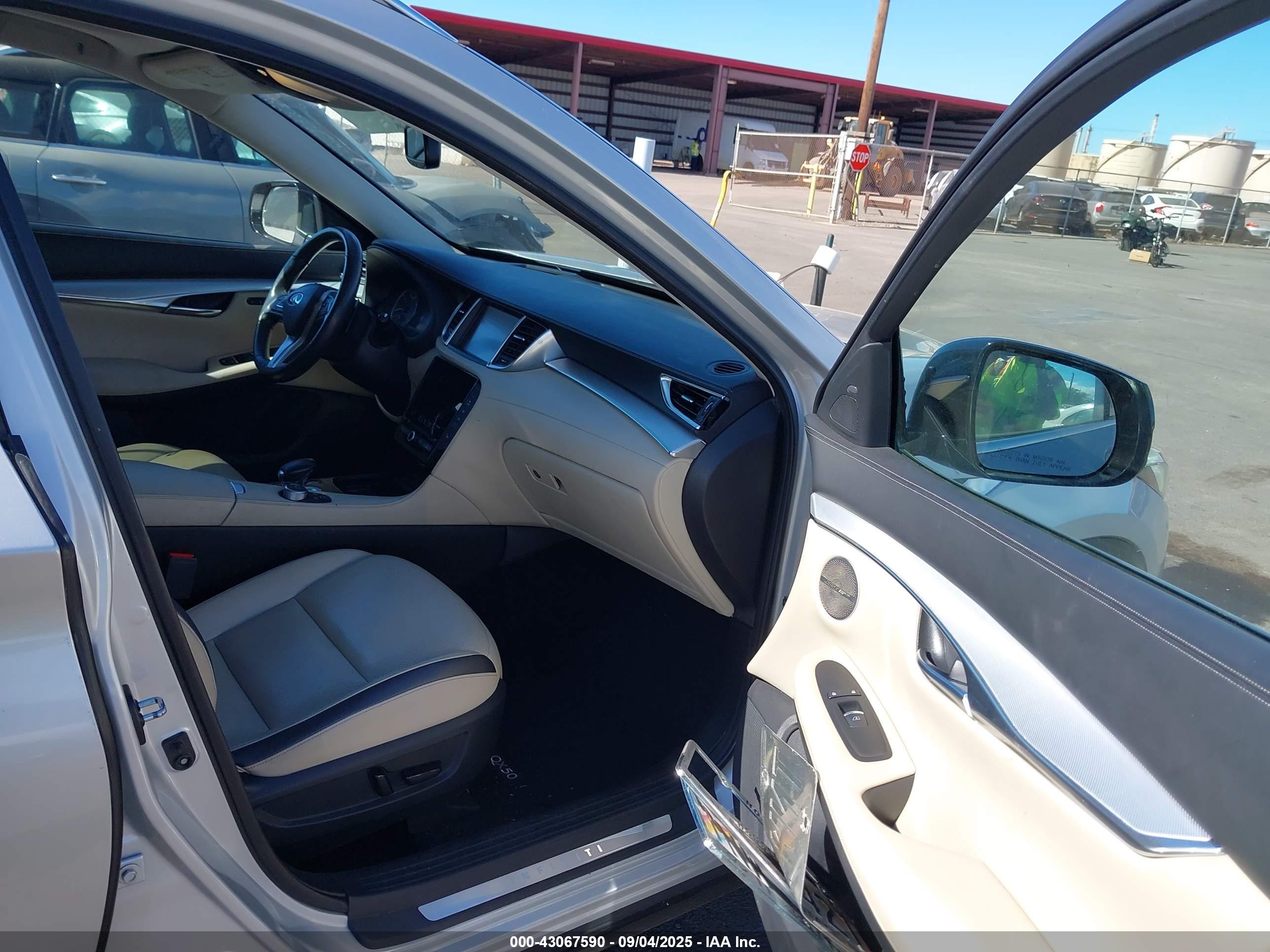 INFINITI QX50 image 5