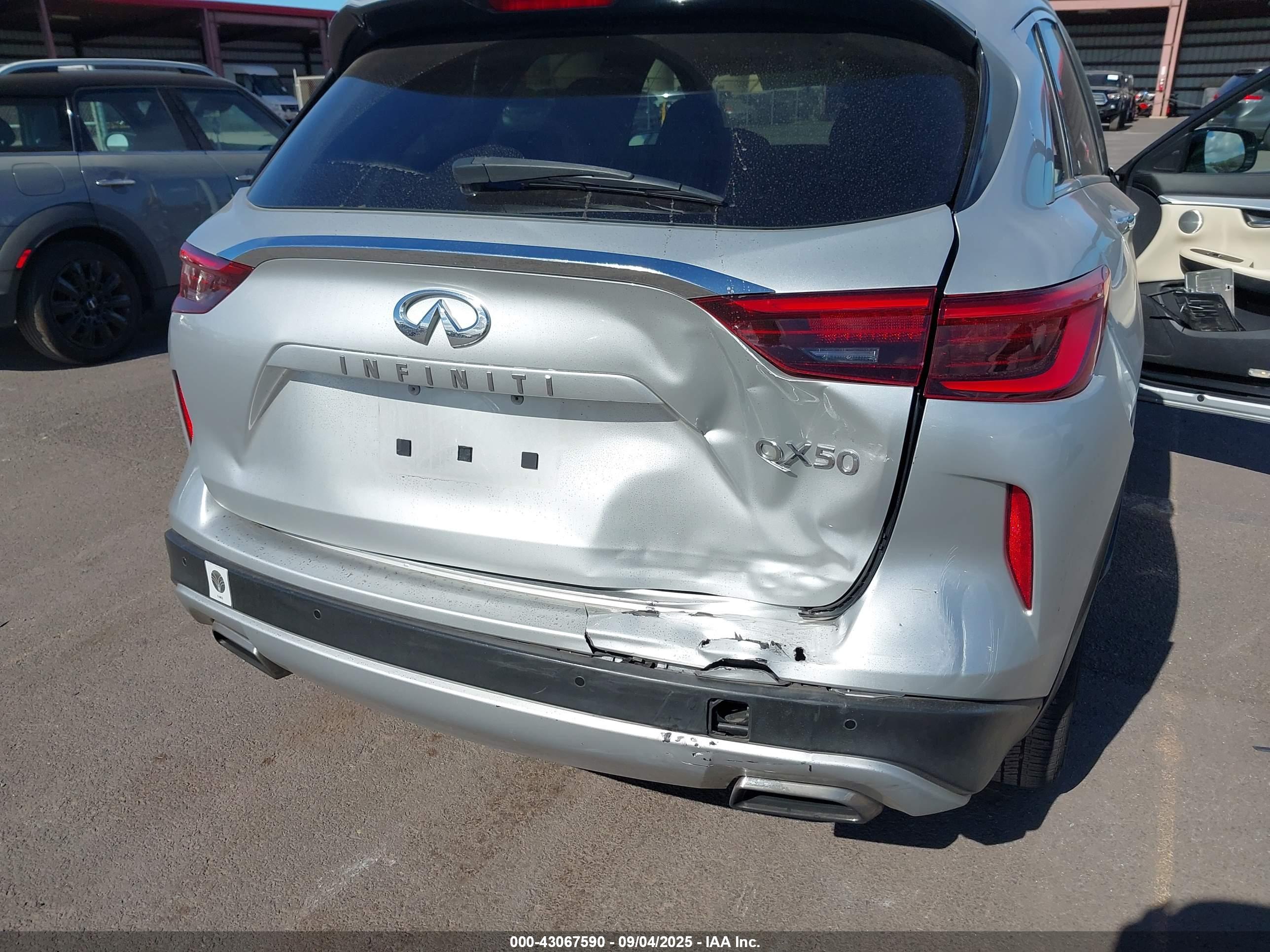 INFINITI QX50 image 6