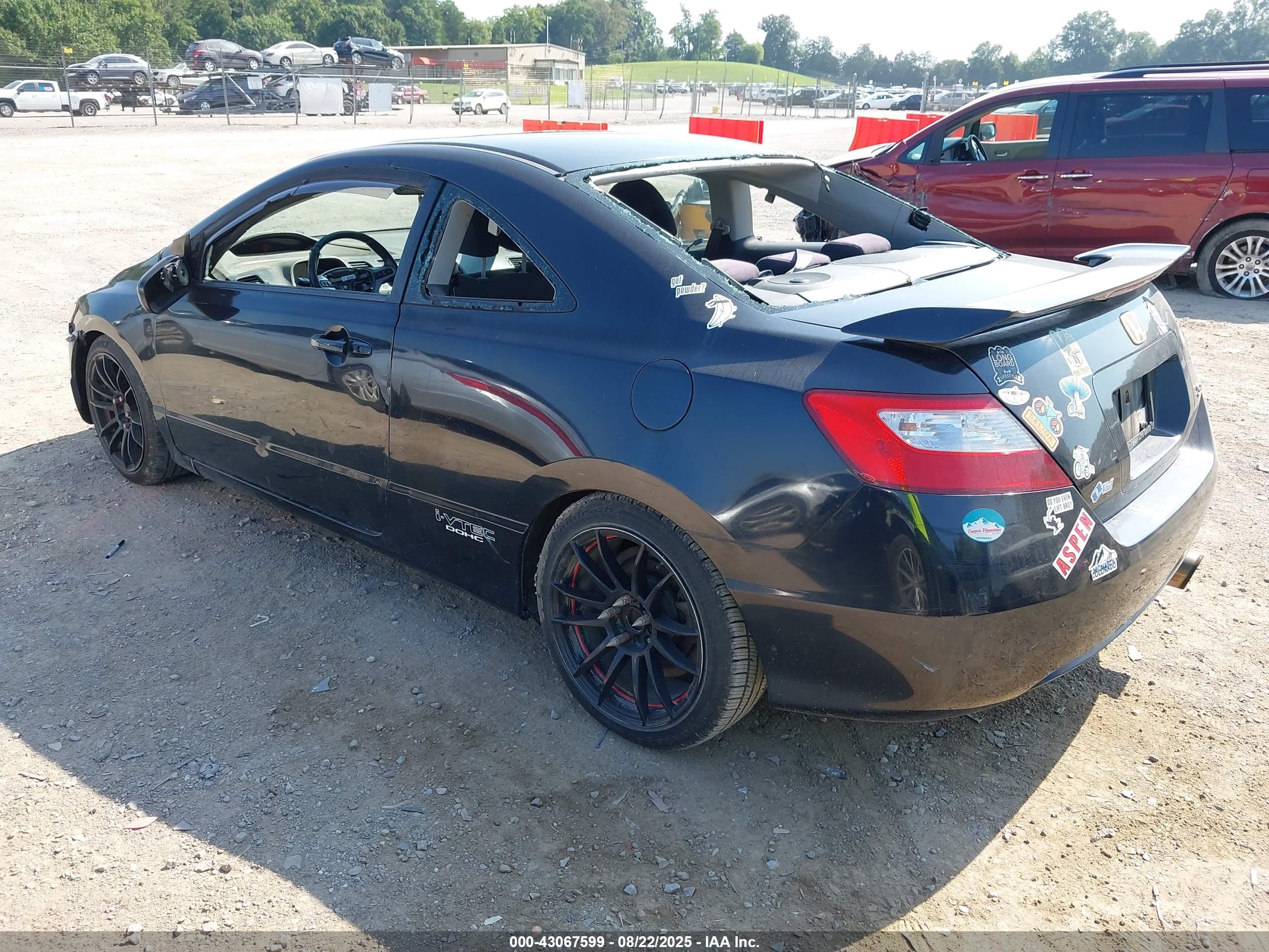 HONDA CIVIC image 3