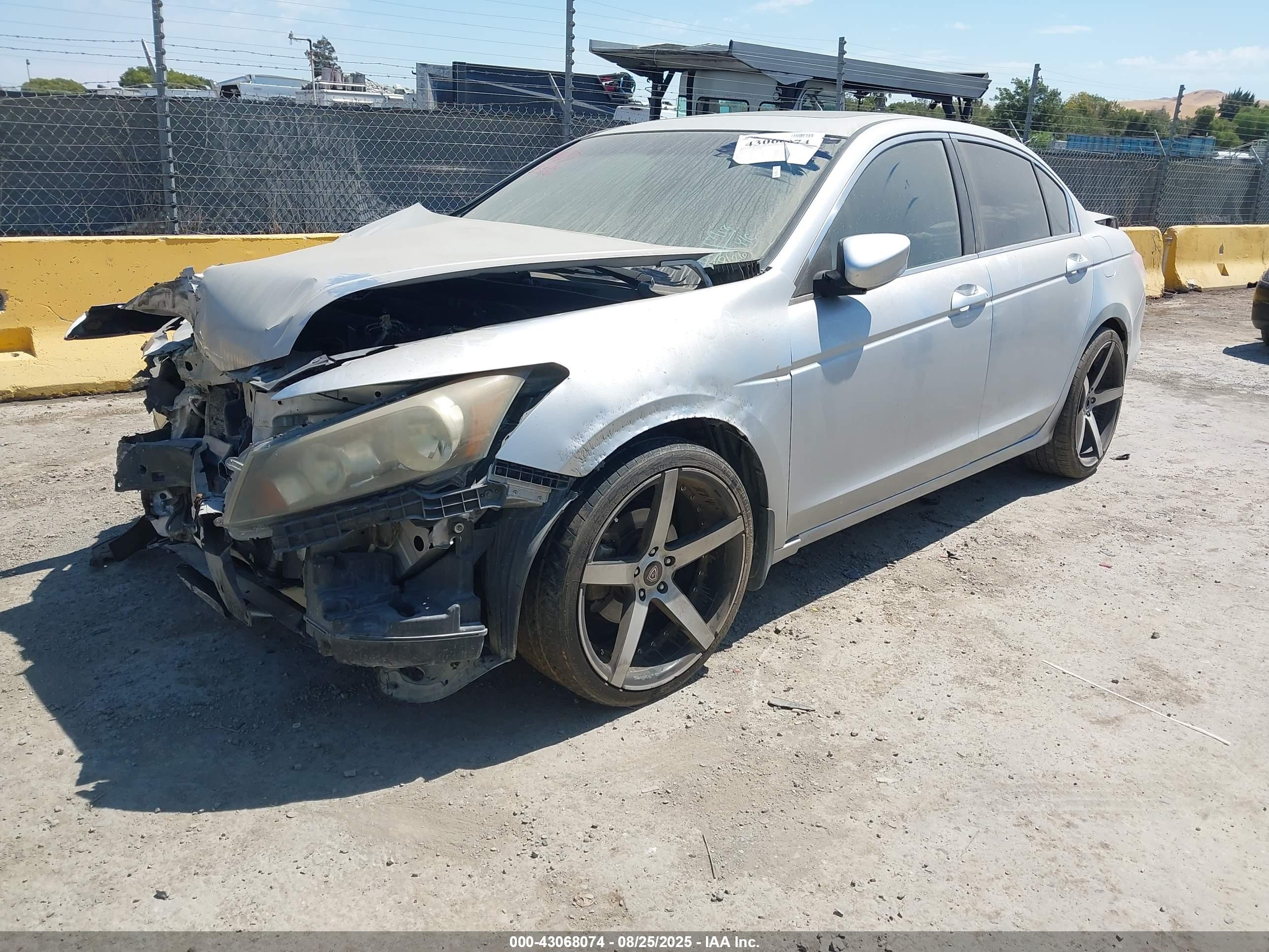 HONDA ACCORD image 2