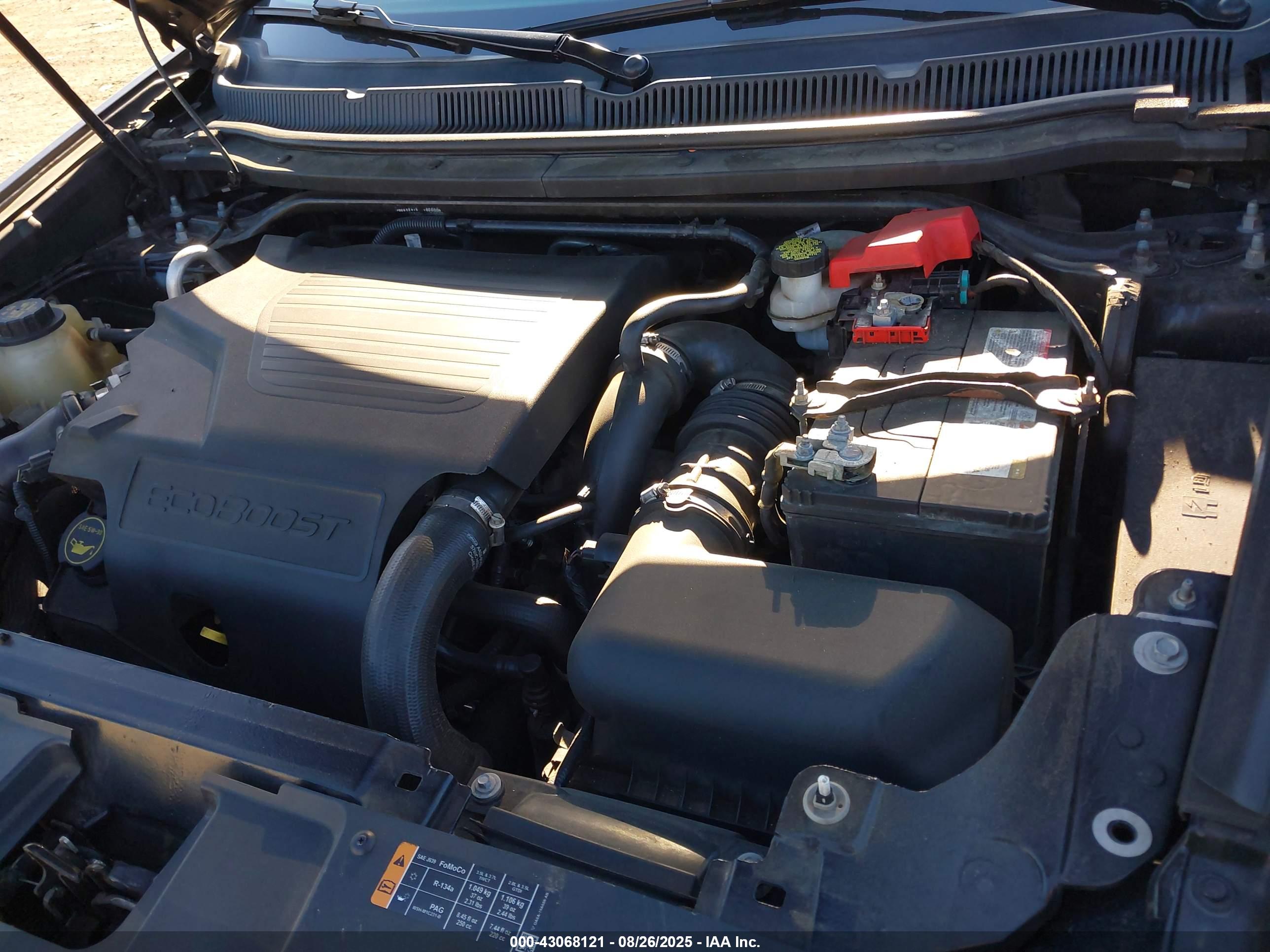 LINCOLN MKT image 10