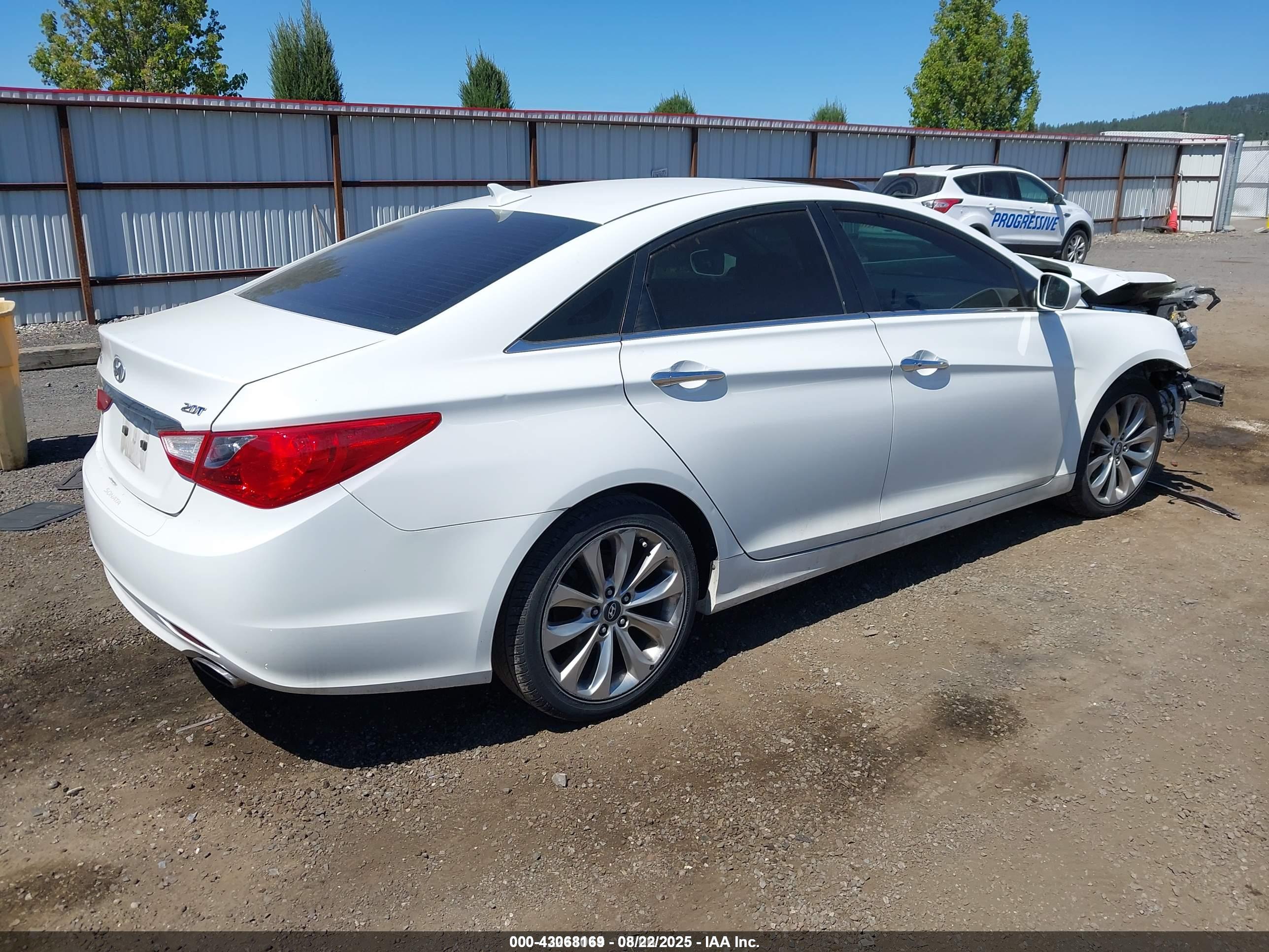 HYUNDAI SONATA image 4