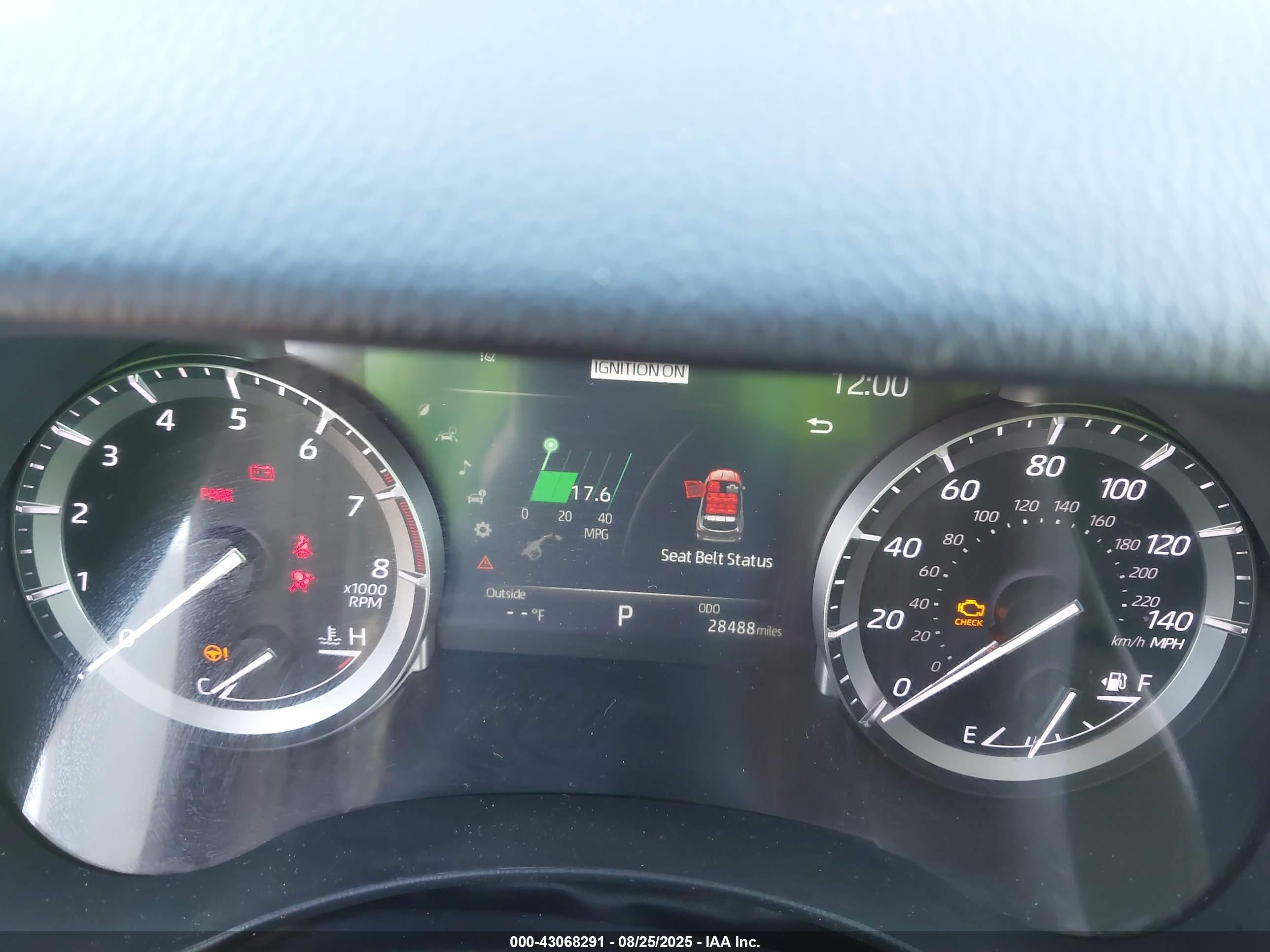 TOYOTA HIGHLANDER image 7
