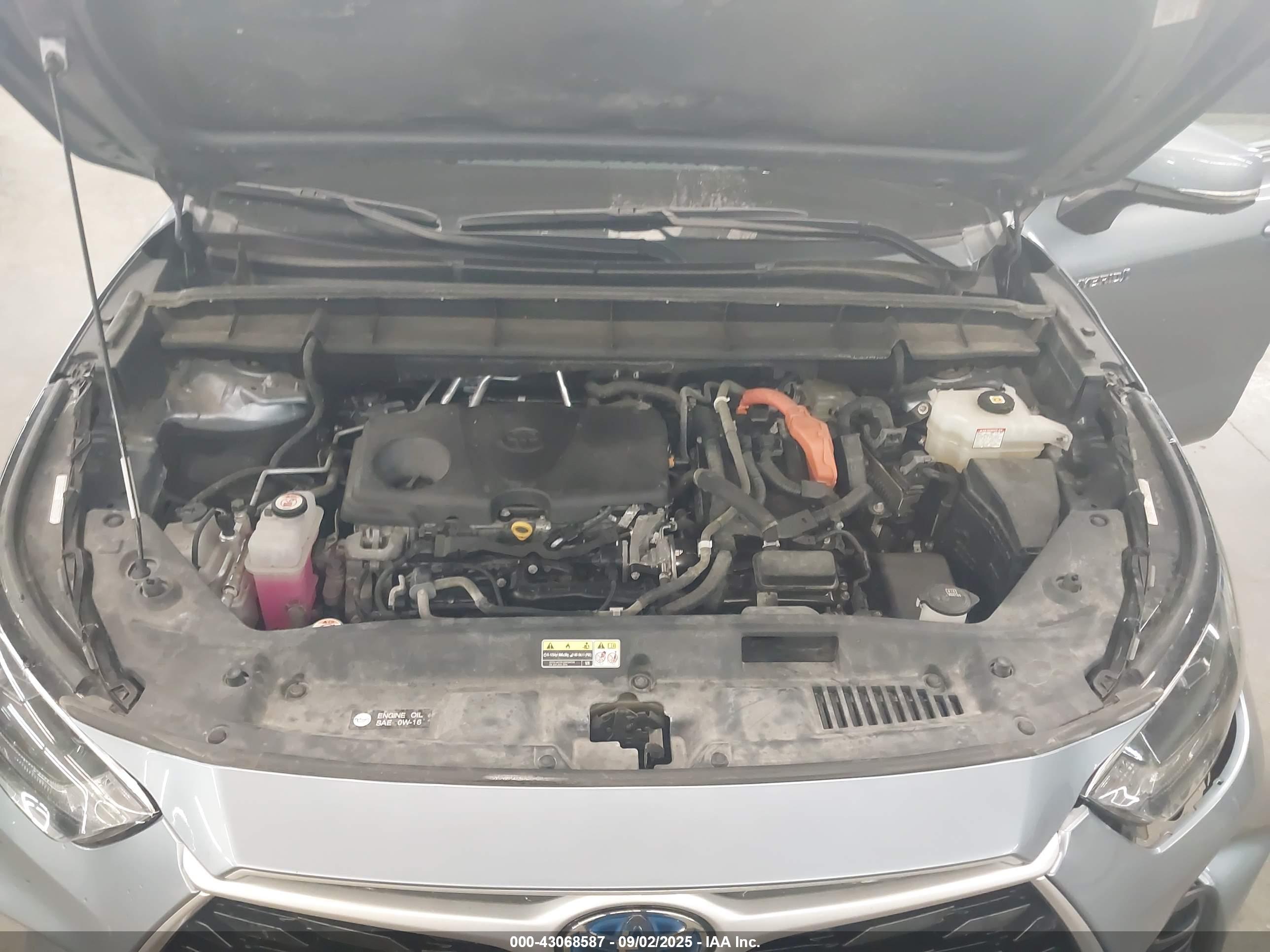 TOYOTA HIGHLANDER image 10