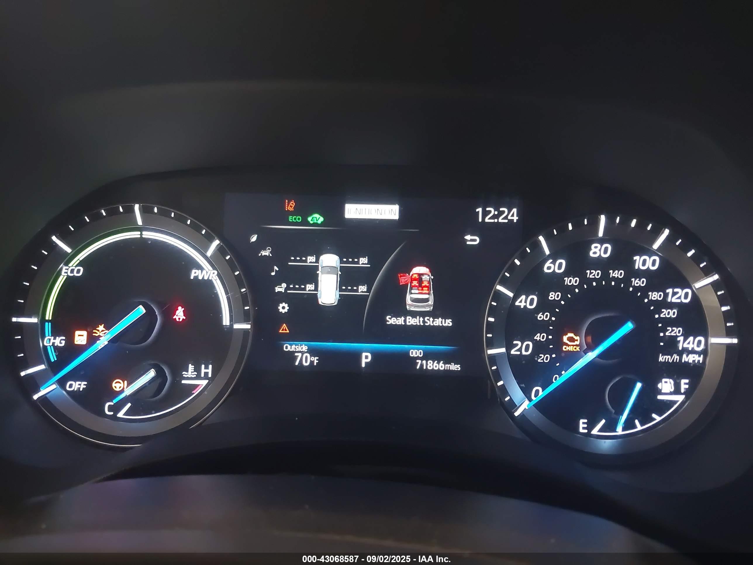 TOYOTA HIGHLANDER image 7