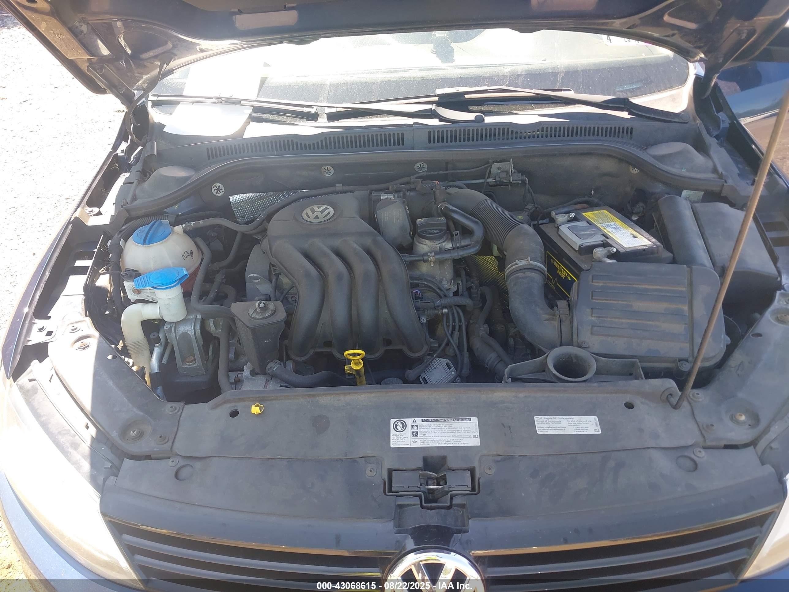 VOLKSWAGEN JETTA image 10