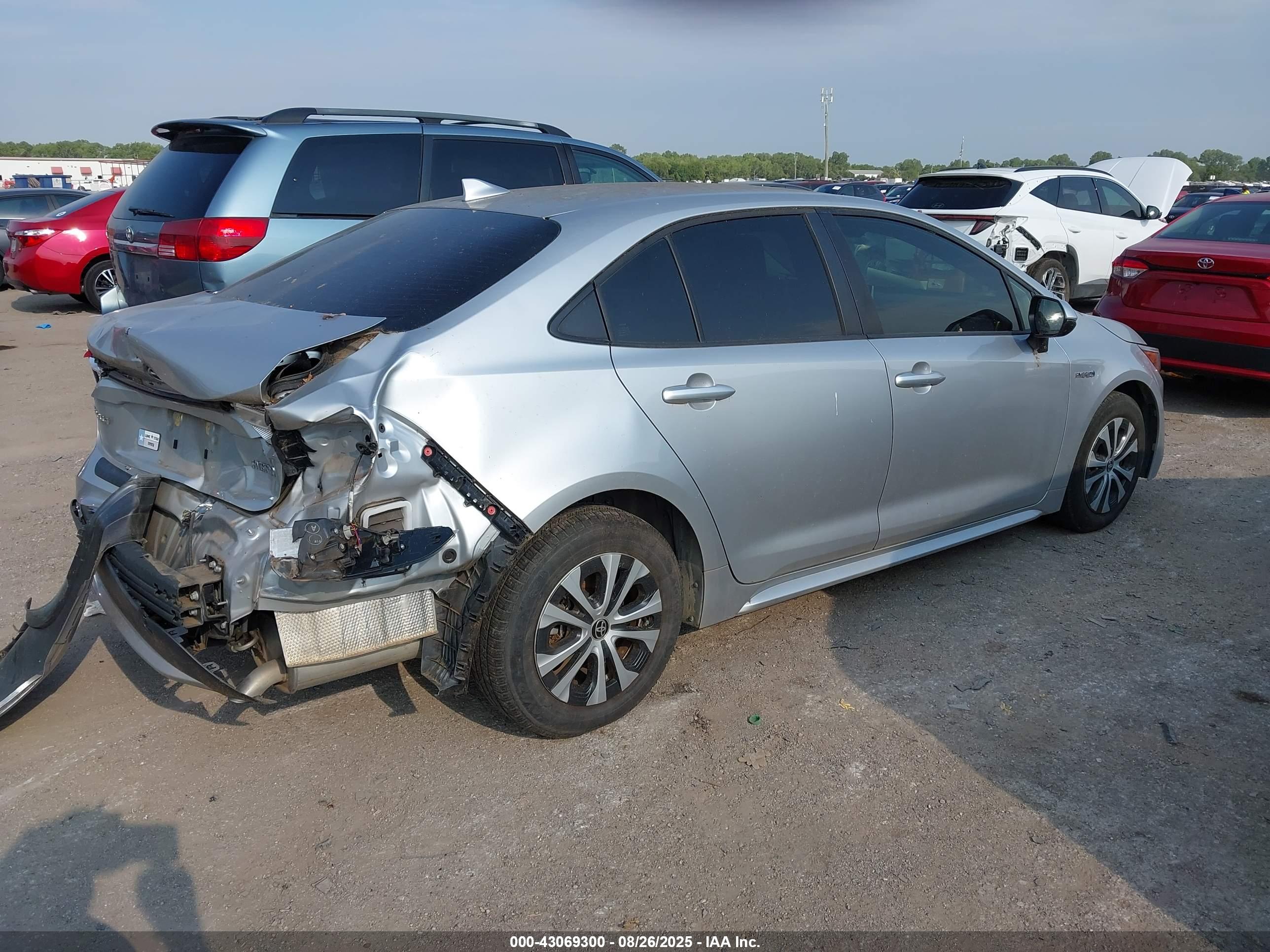 TOYOTA COROLLA image 4