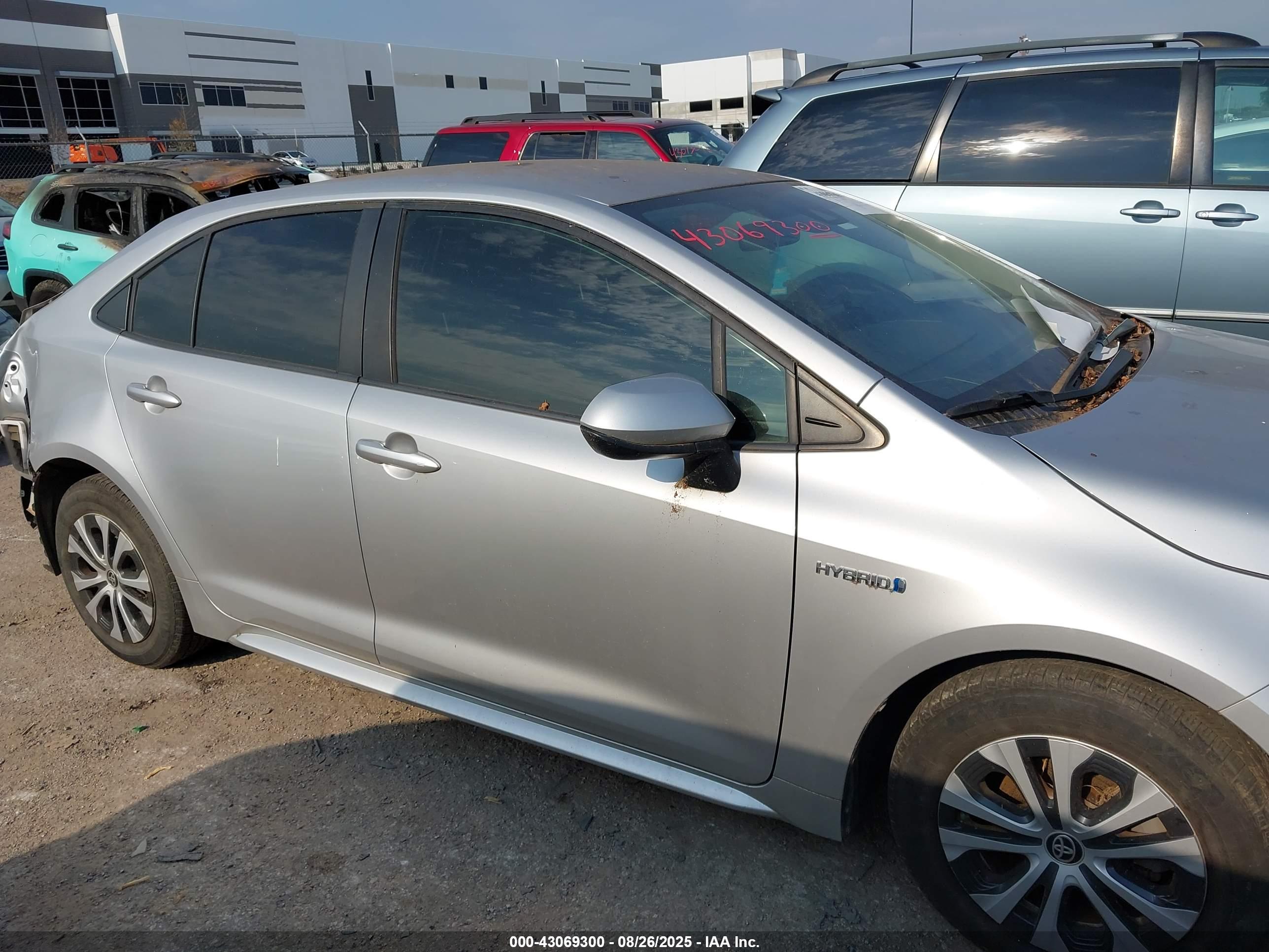 TOYOTA COROLLA image 5