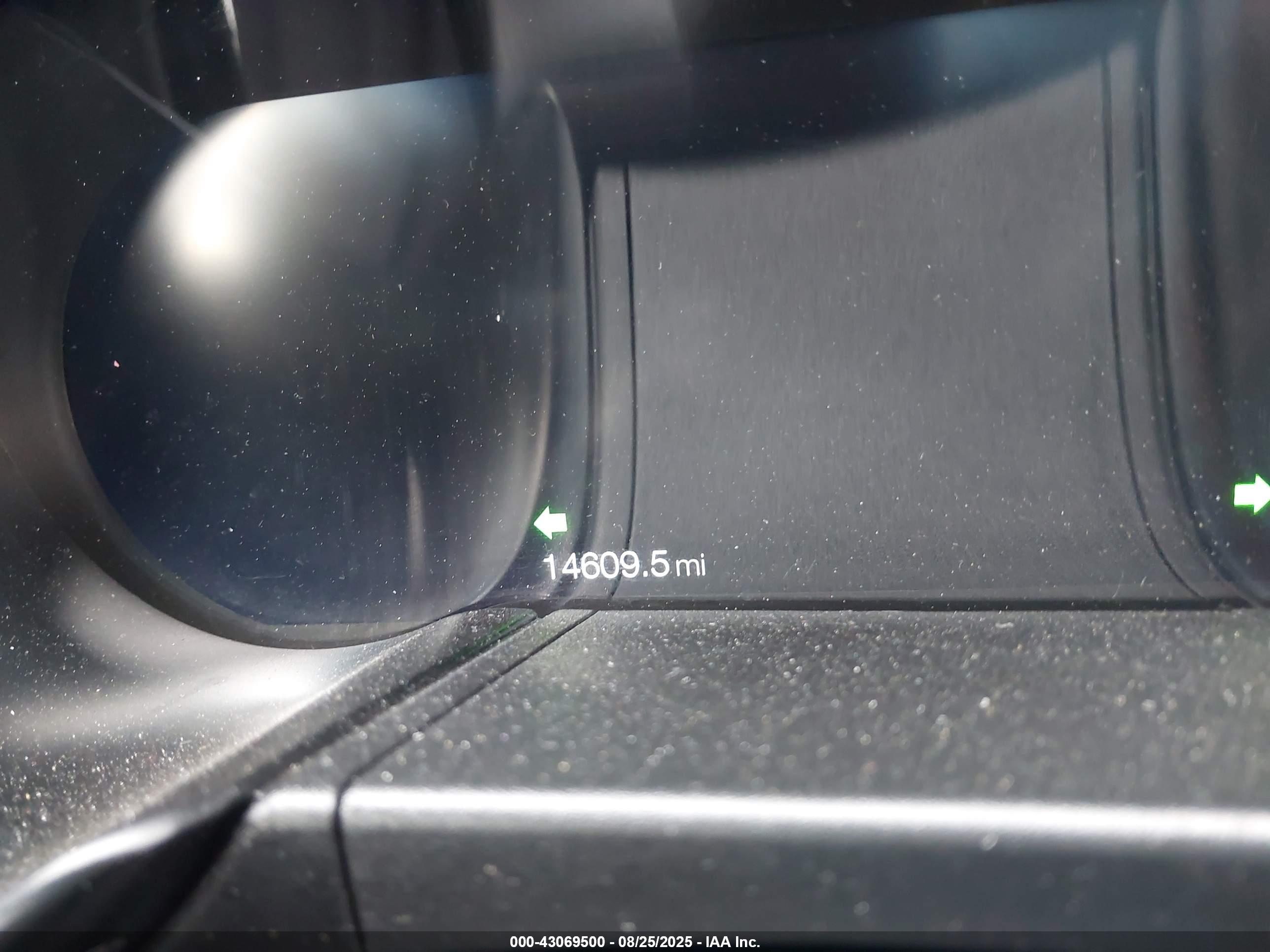 FORD MUSTANG image 7