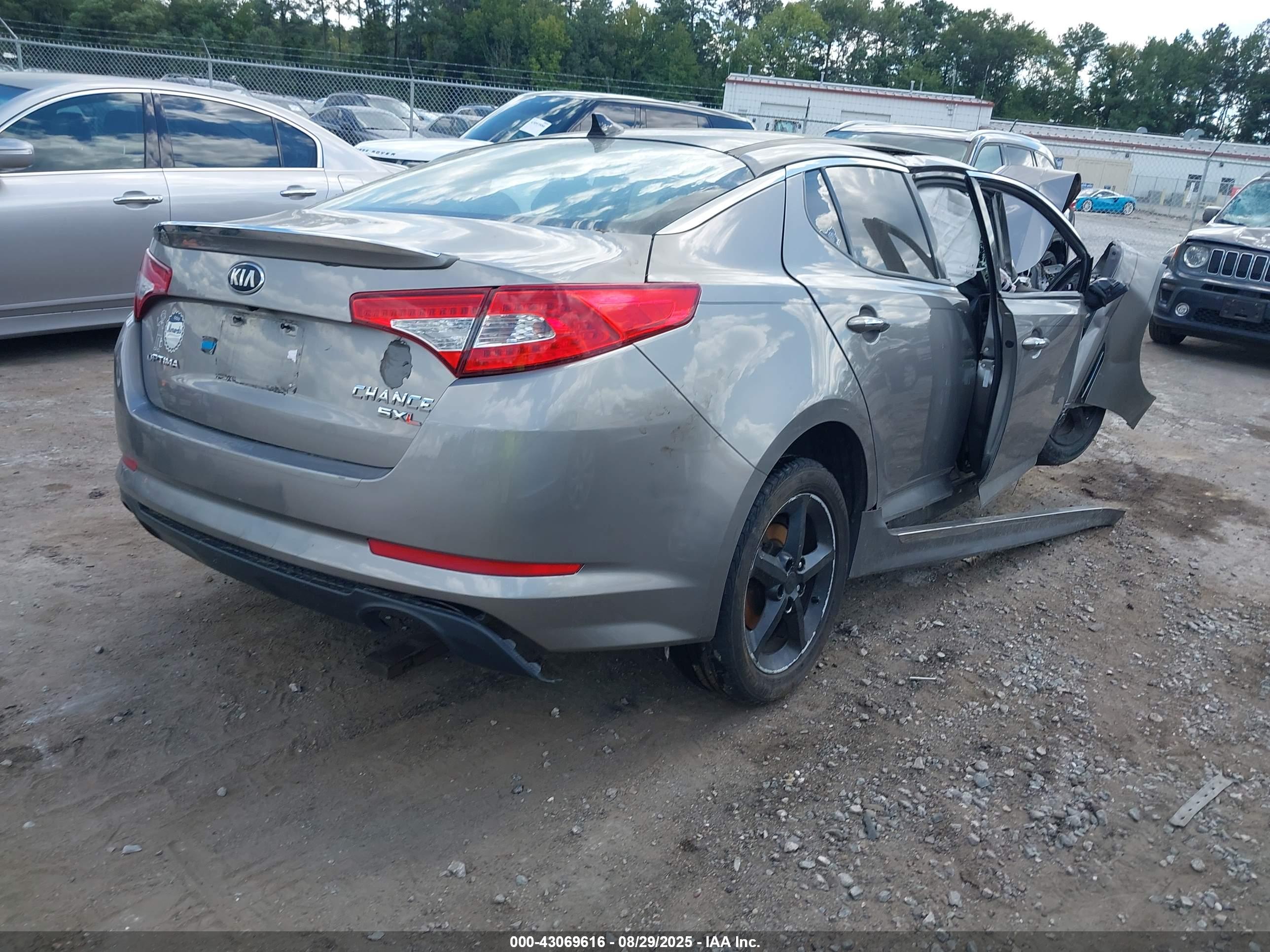 KIA OPTIMA image 4