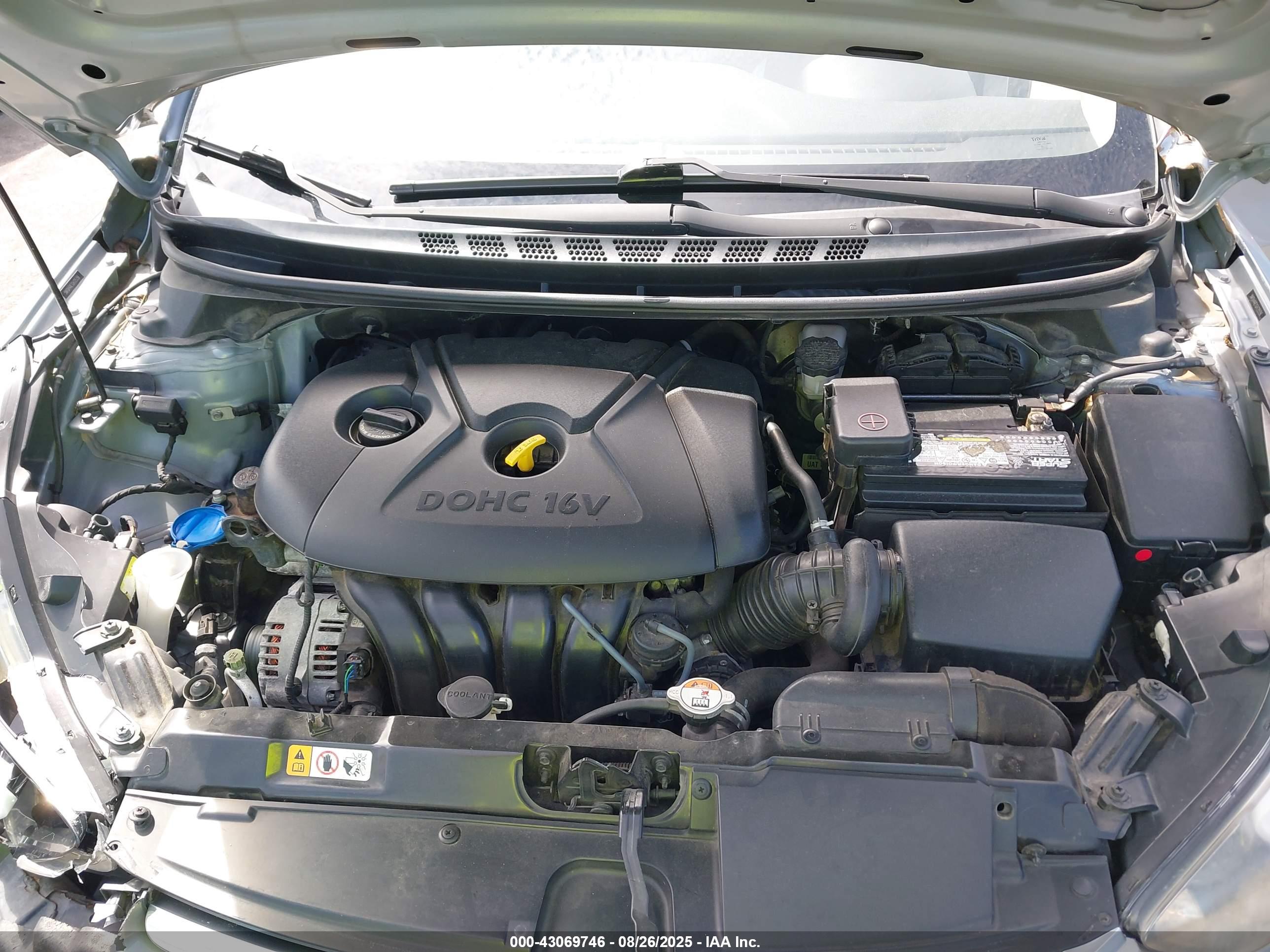 HYUNDAI ELANTRA image 10