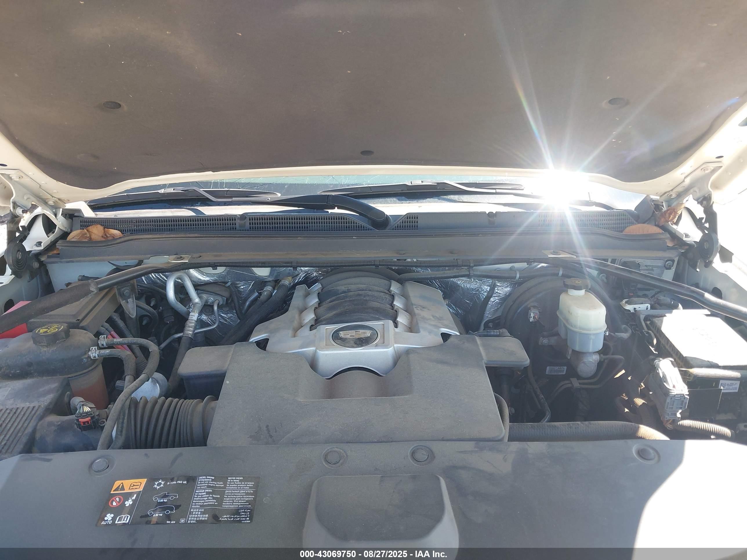 CADILLAC ESCALADE image 10