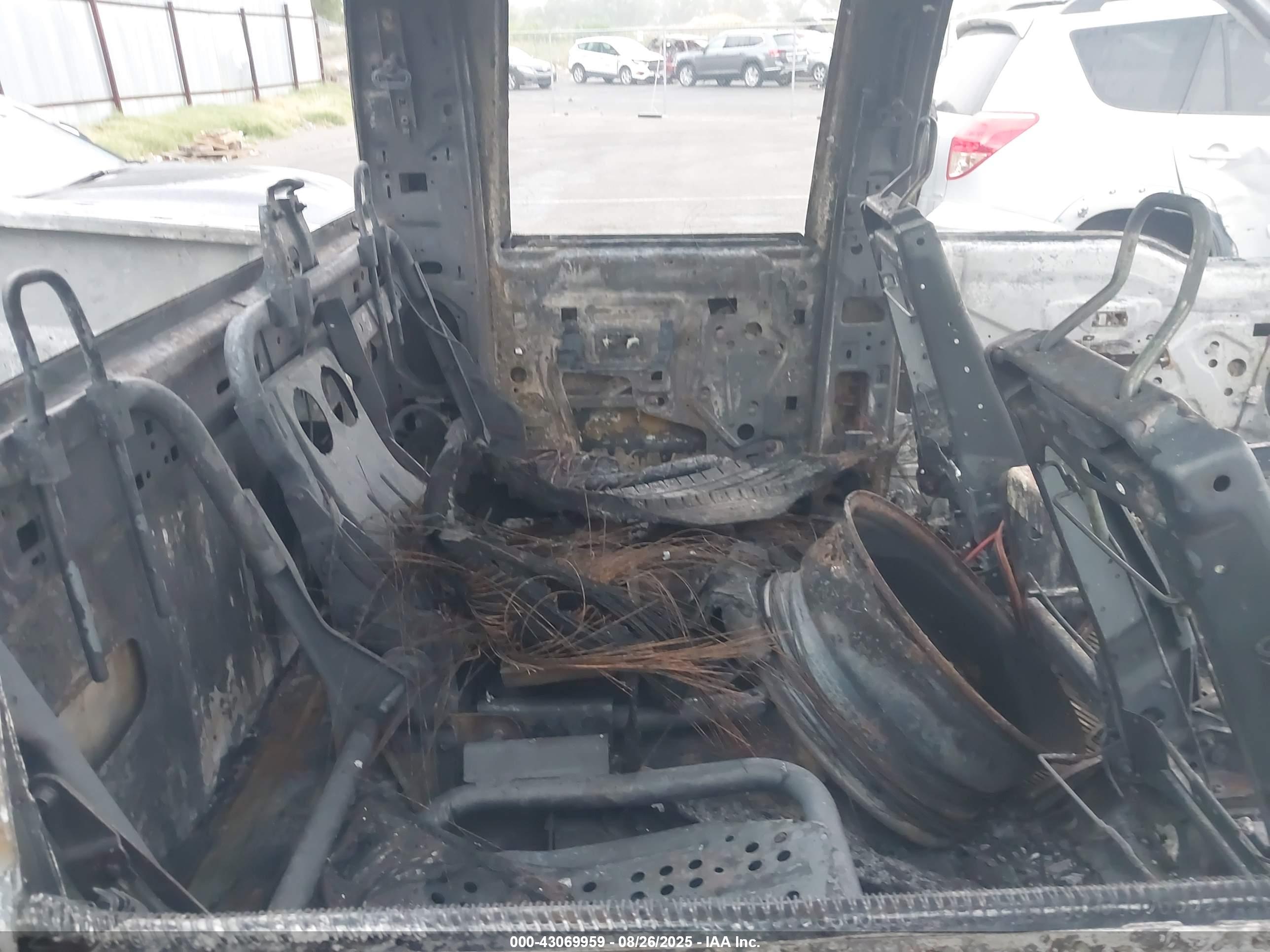 FORD F-350 image 7