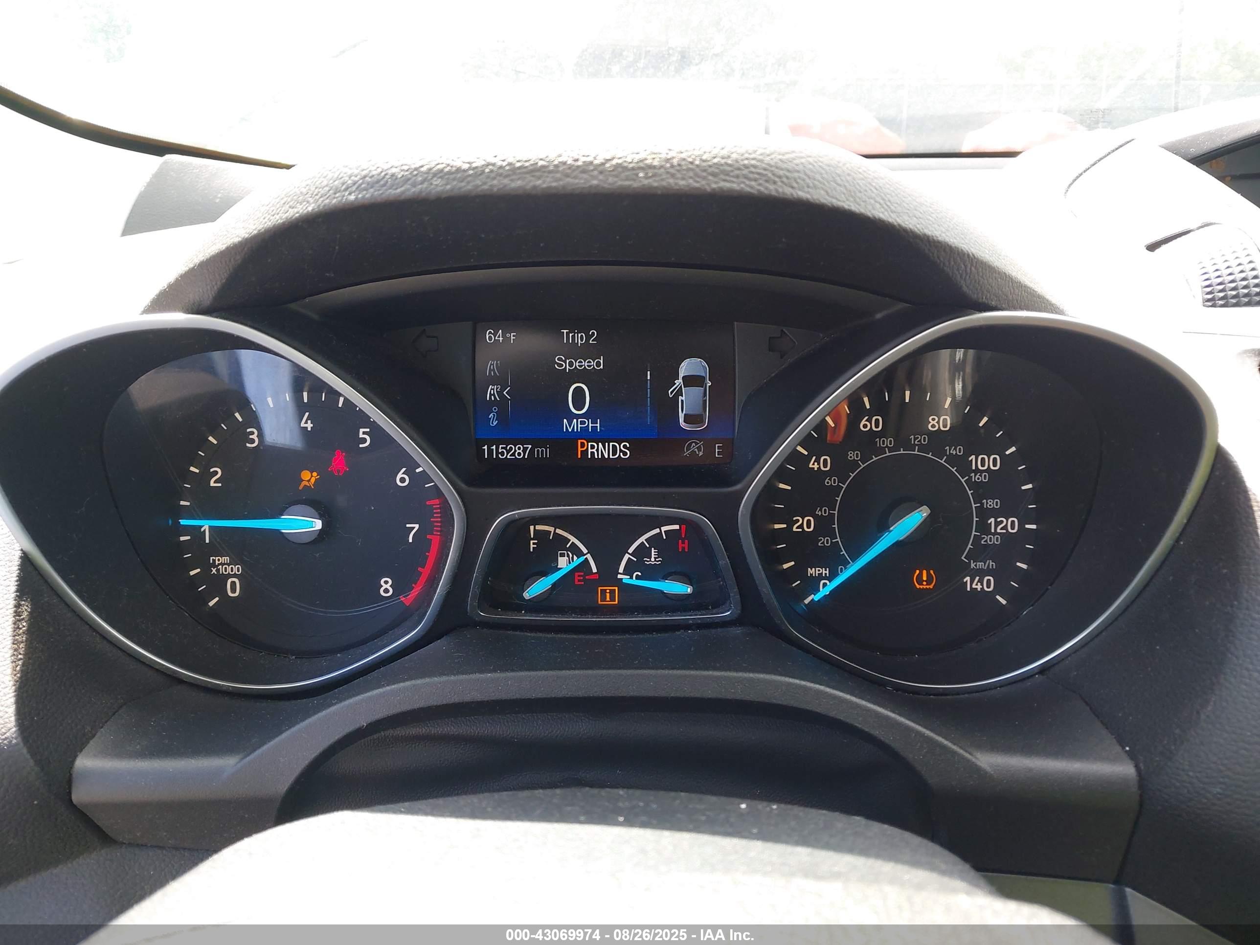 FORD ESCAPE image 7