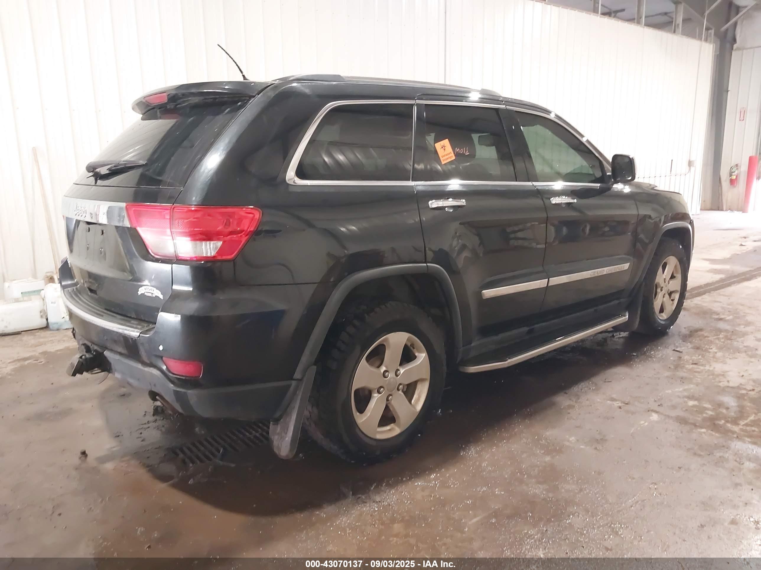 JEEP GRAND image 4