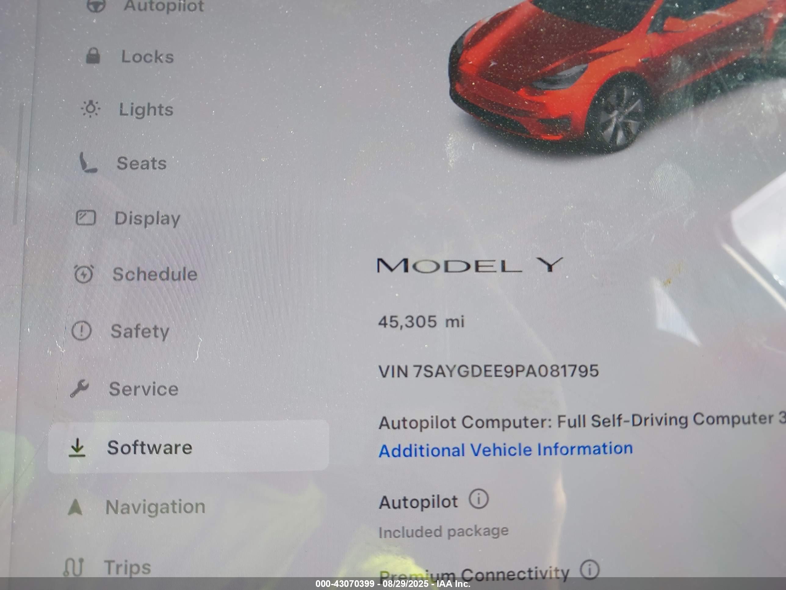 TESLA MODEL image 7