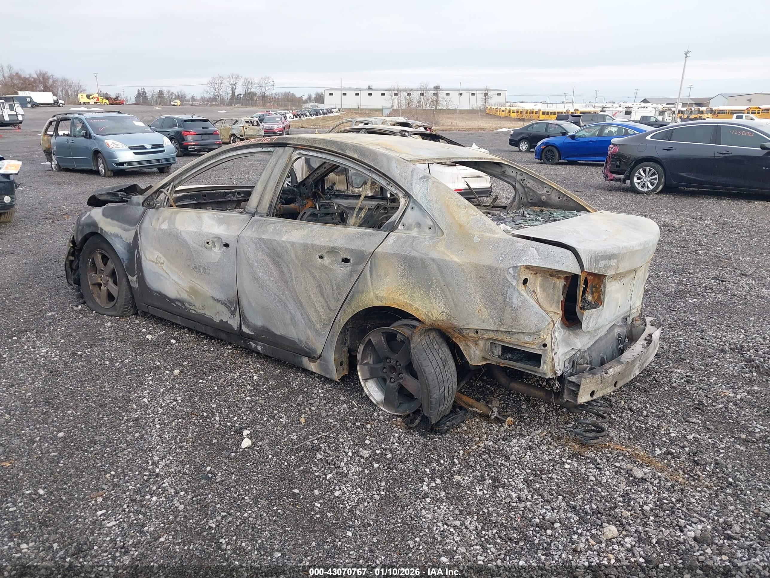 CHEVROLET CRUZE image 3