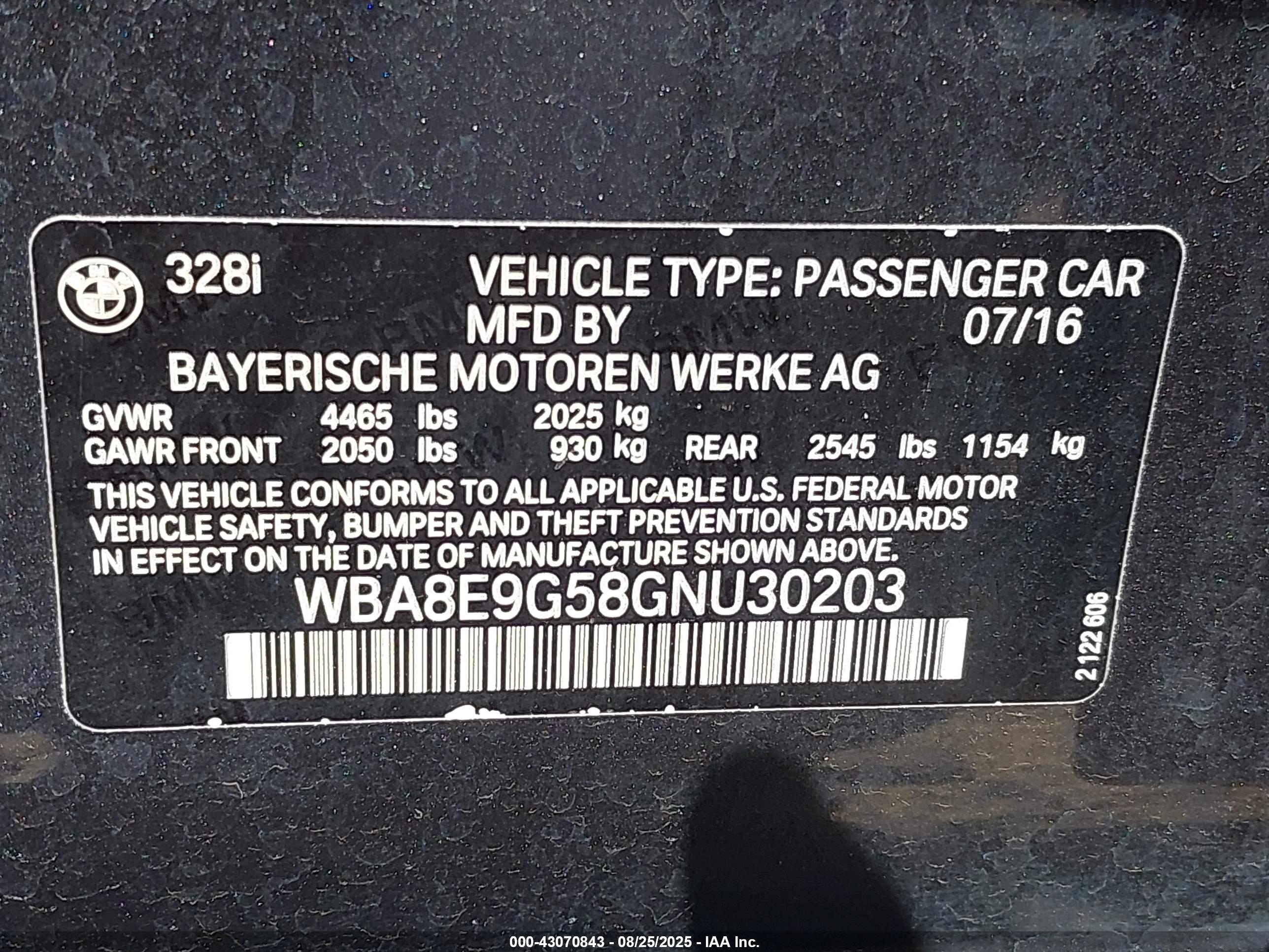 BMW 328I image 9