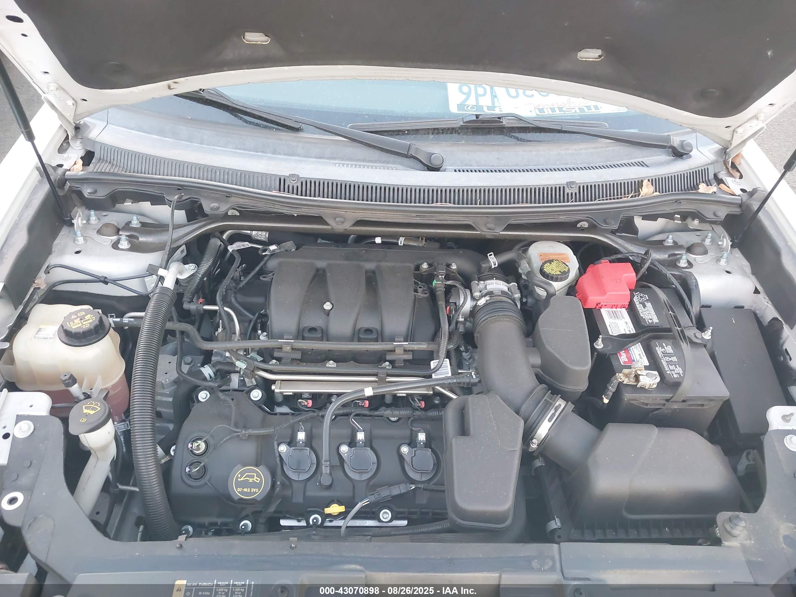 FORD FLEX image 10