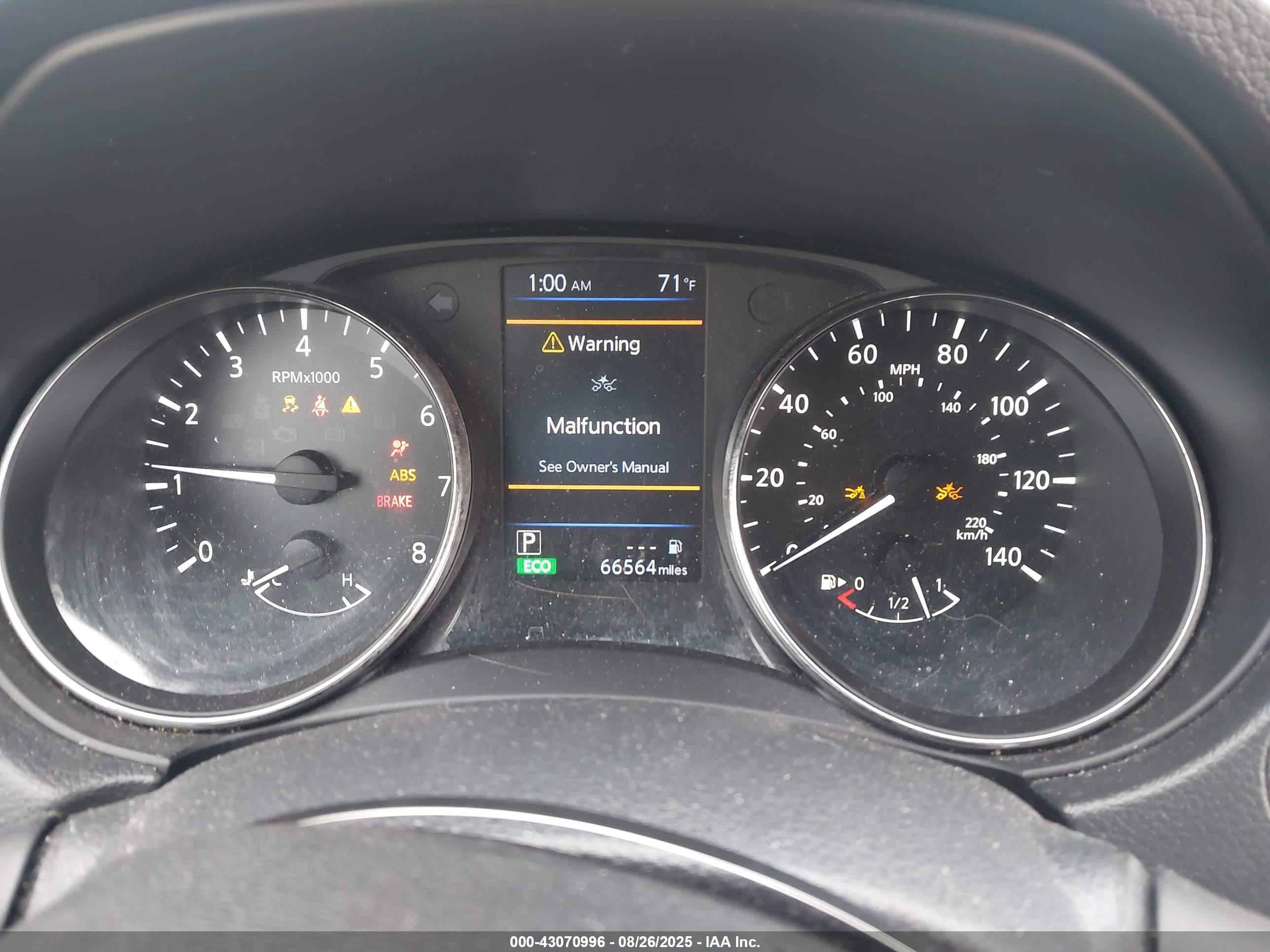 NISSAN ROGUE image 7