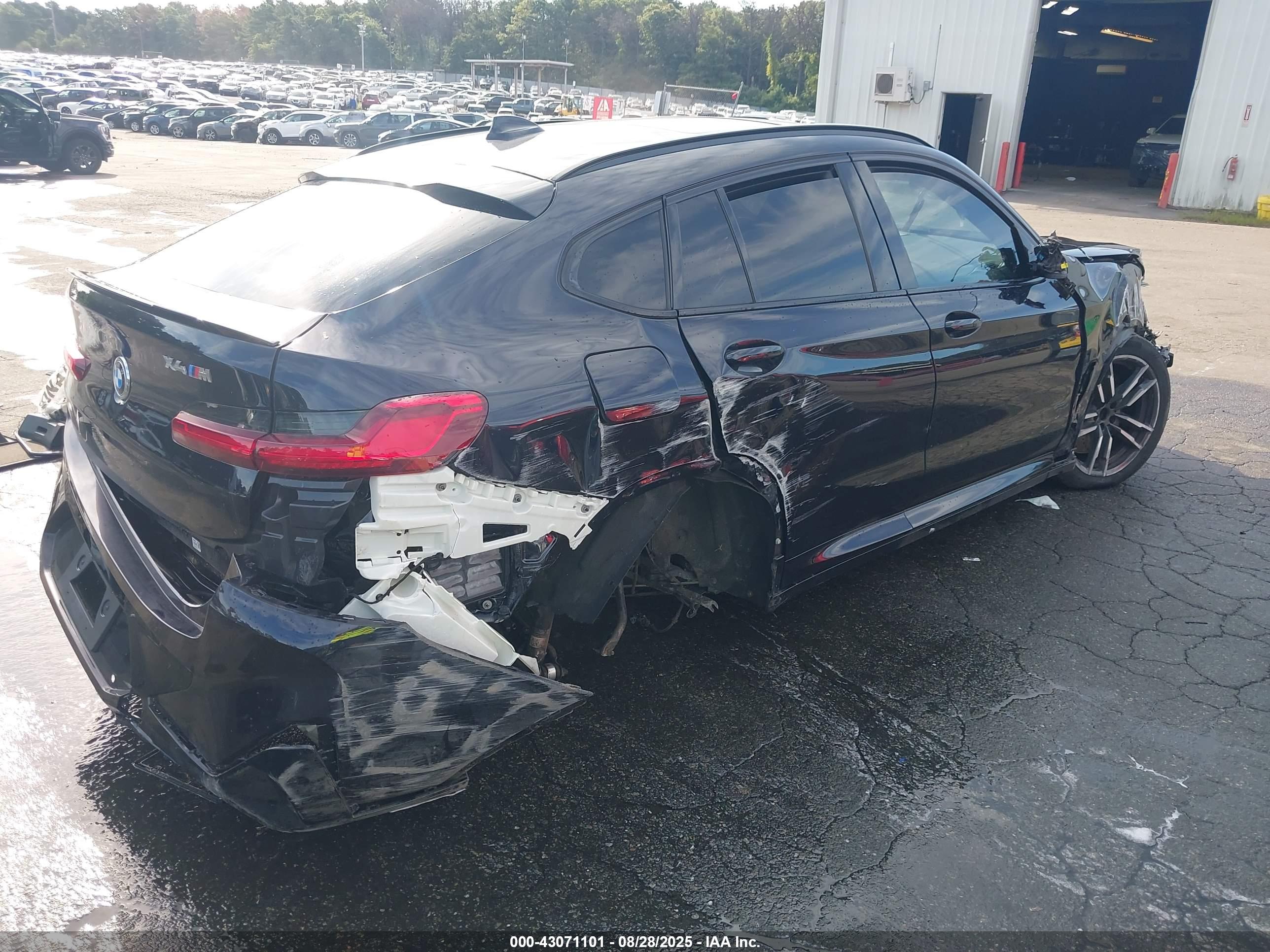 BMW X4 image 4
