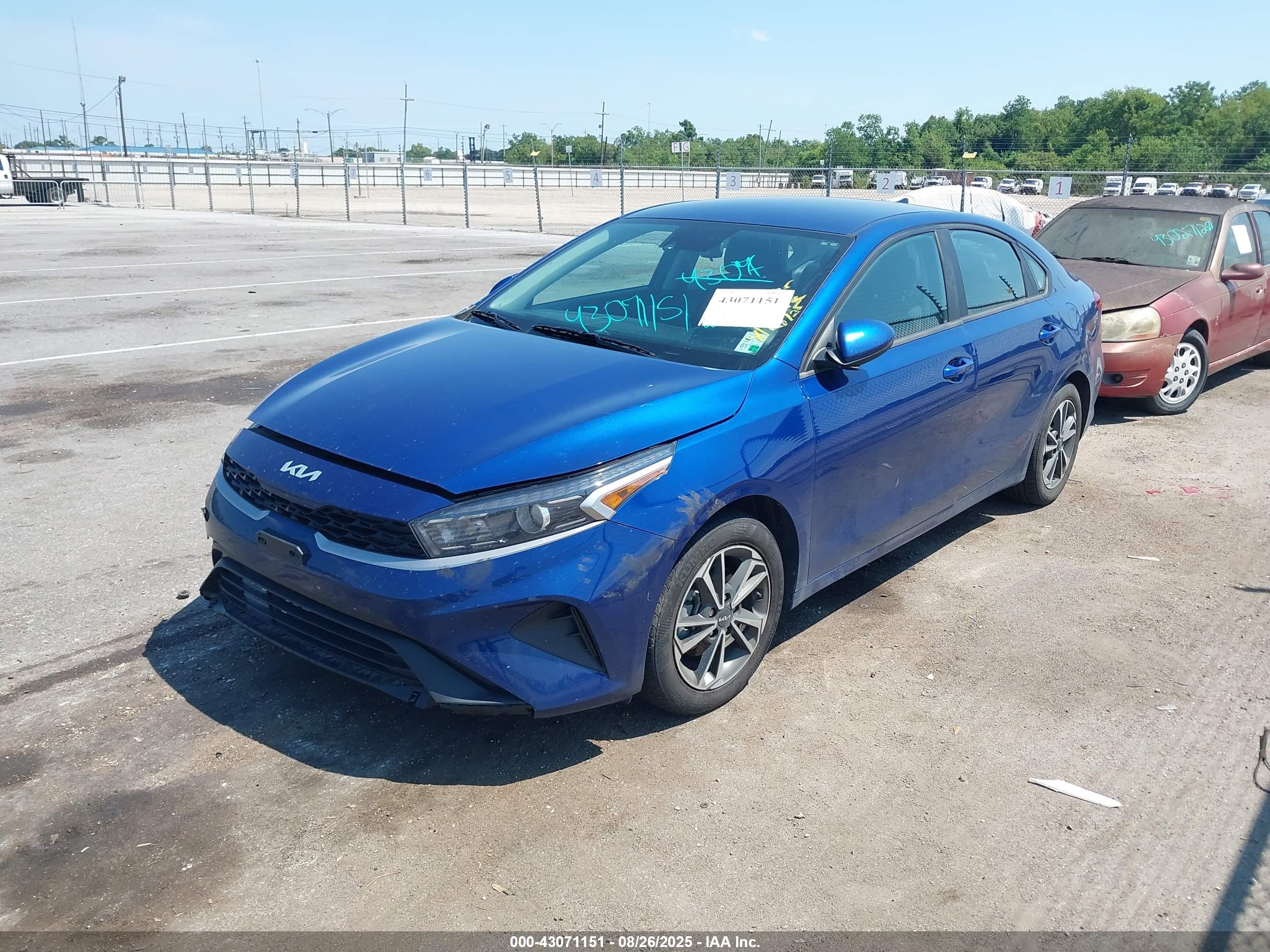 KIA FORTE image 2