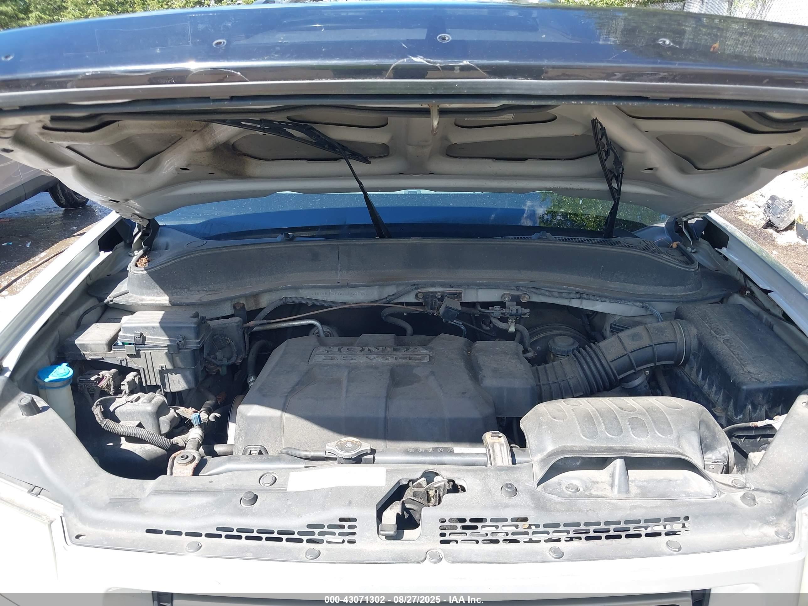 HONDA RIDGELINE image 10
