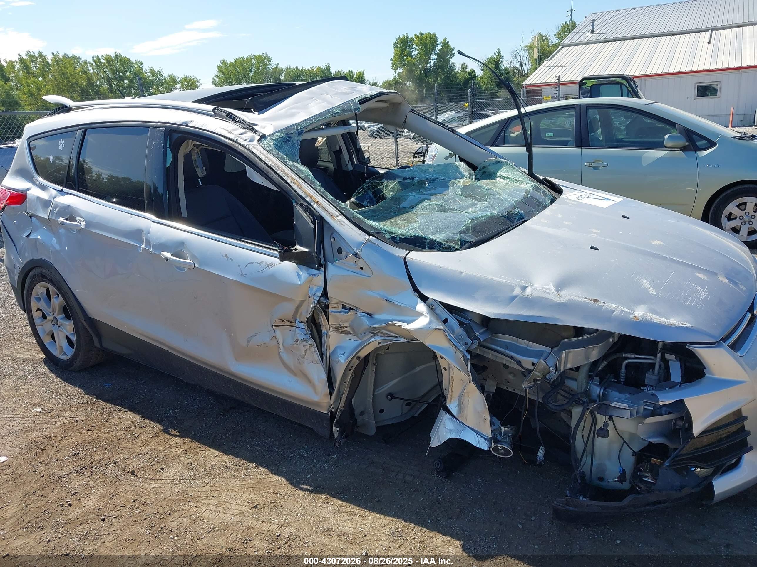 FORD ESCAPE image 6