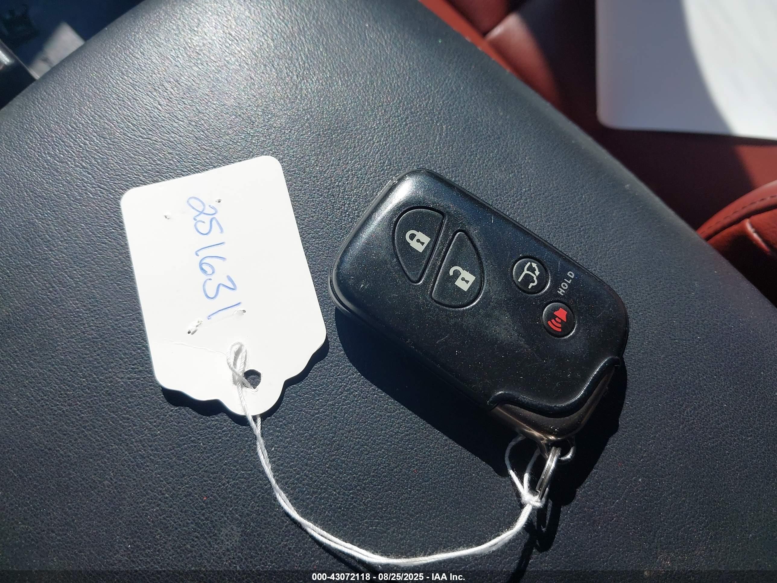 LEXUS RX image 11