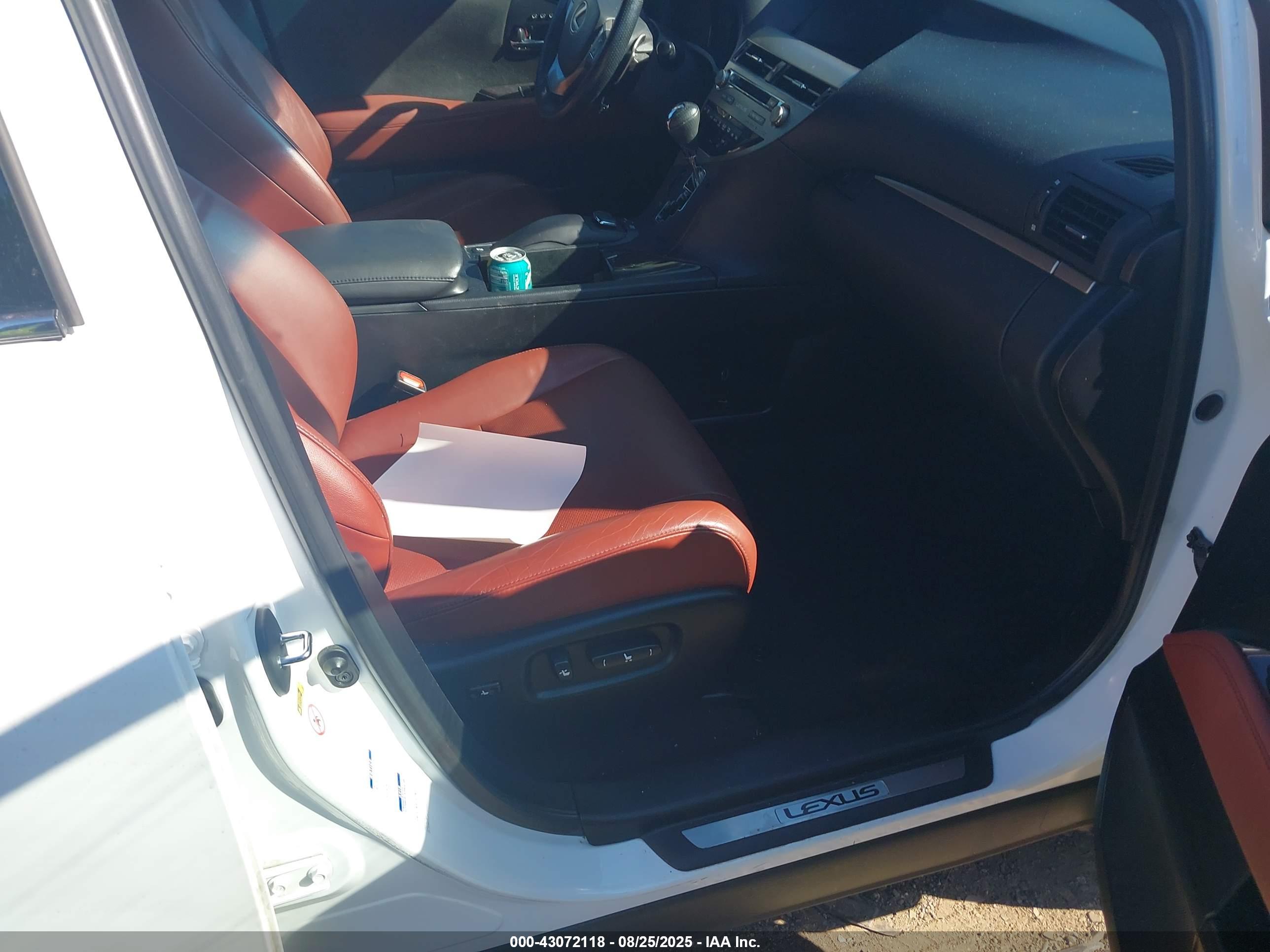LEXUS RX image 5