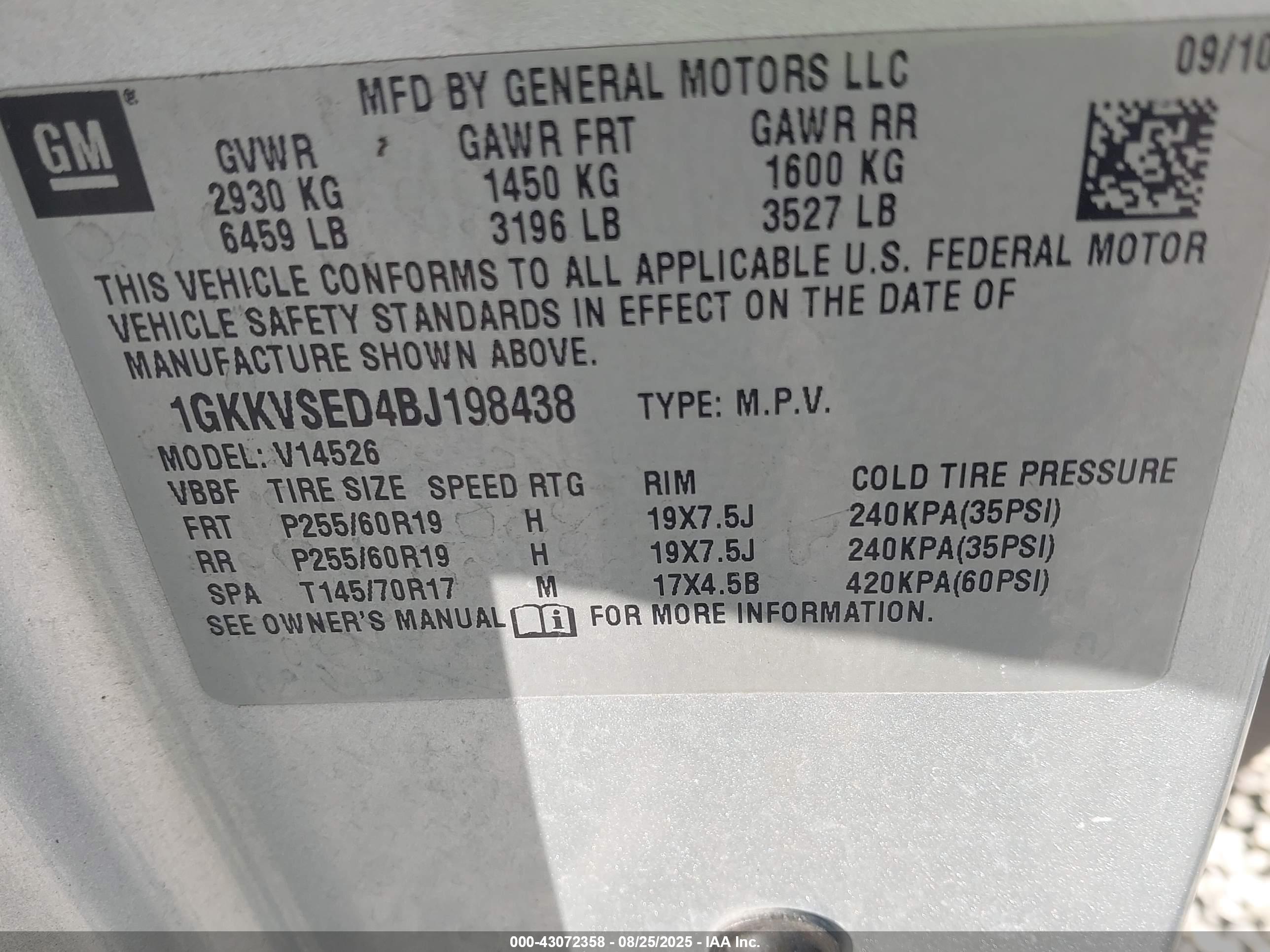 GMC ACADIA image 9