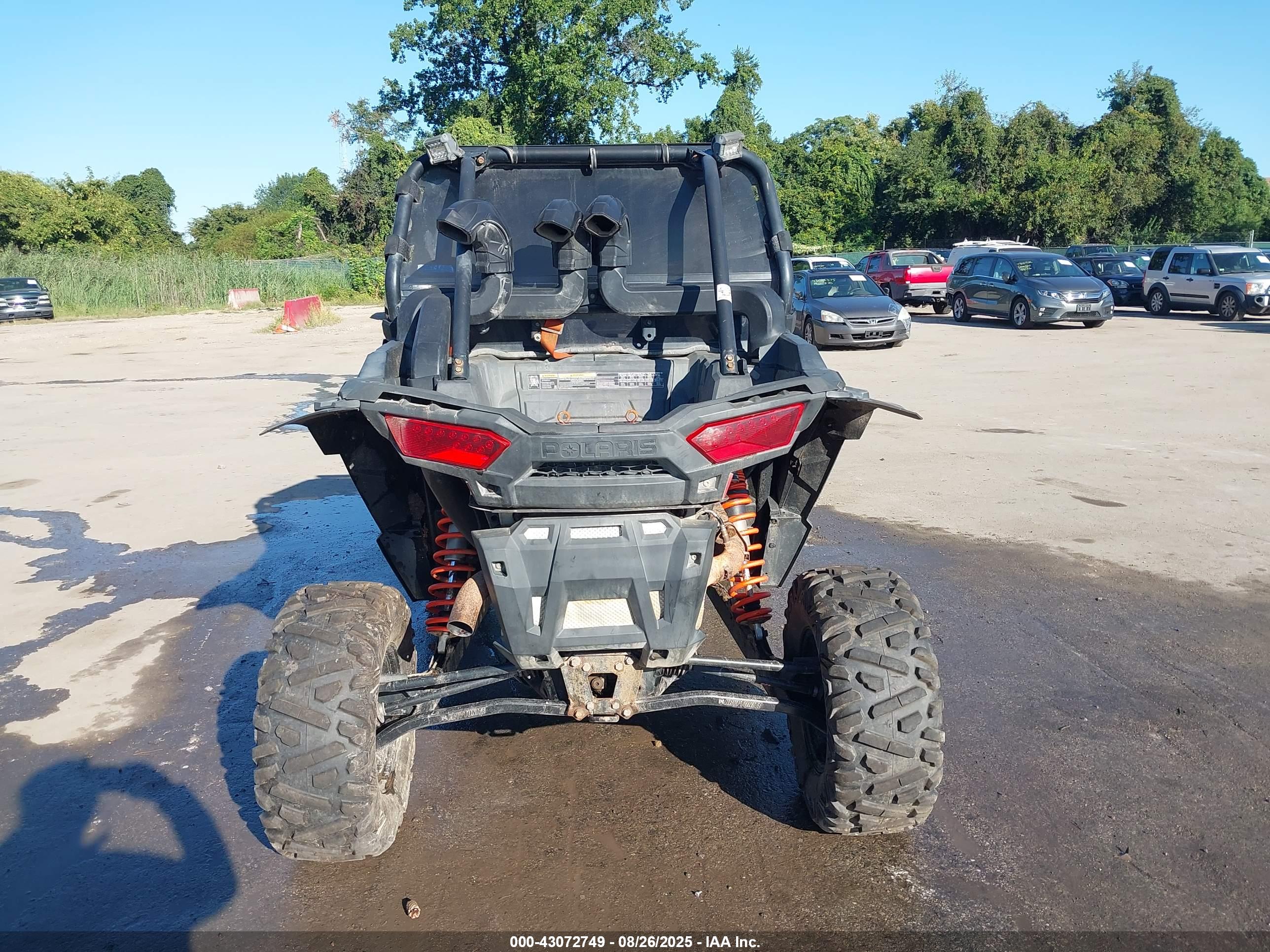 POLARIS RZR image 6