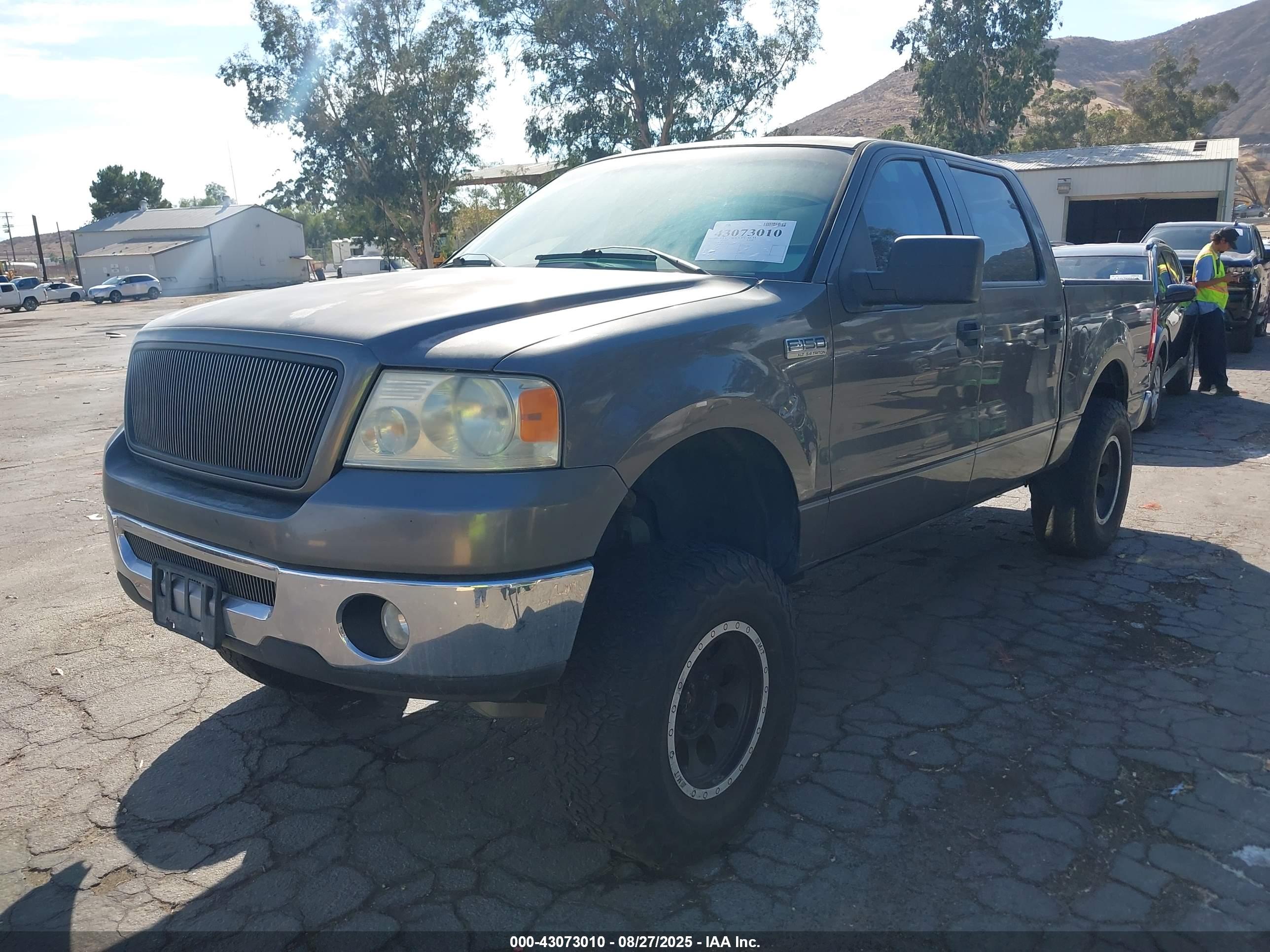 FORD F-150 image 2