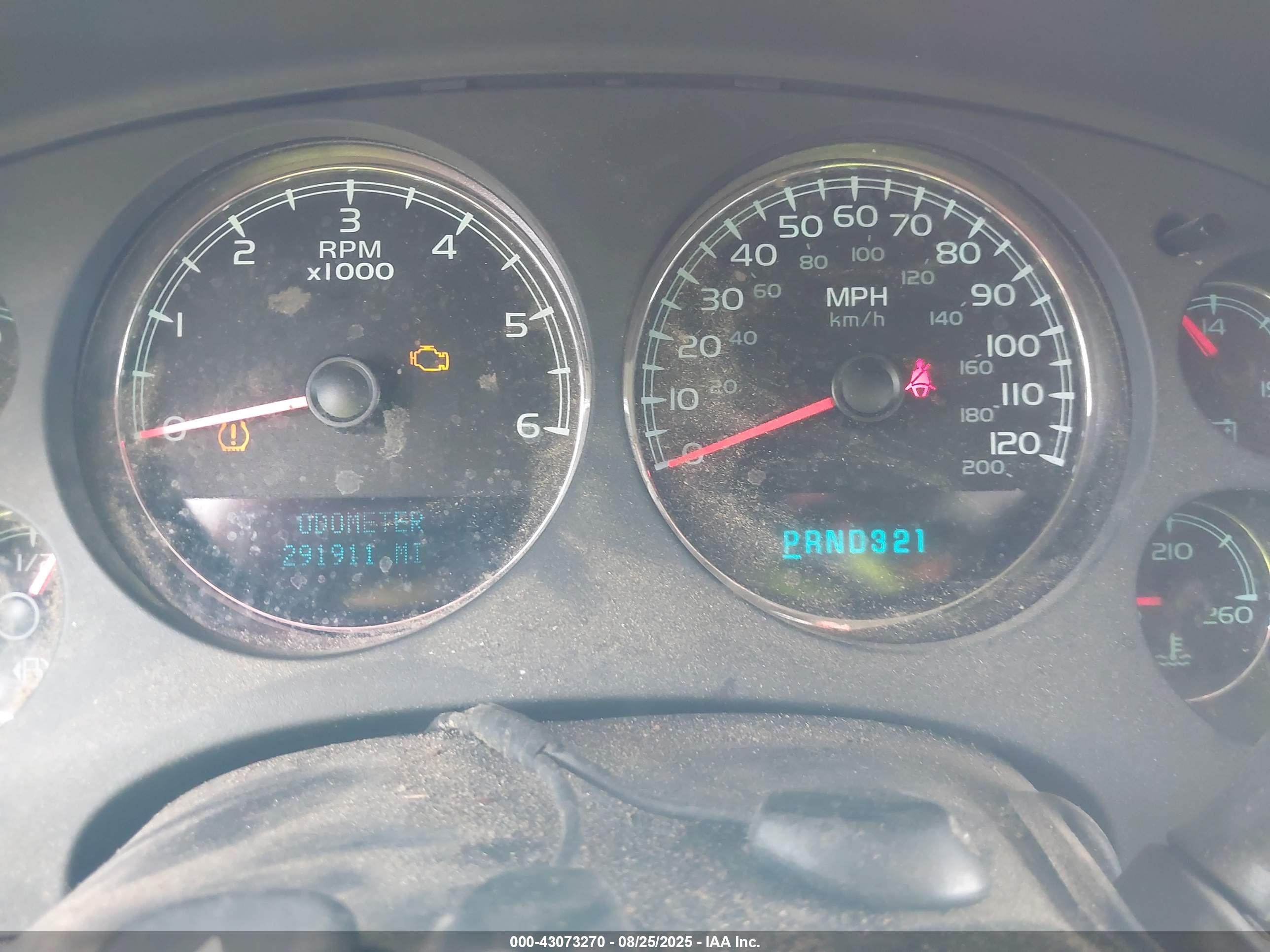GMC YUKON image 7