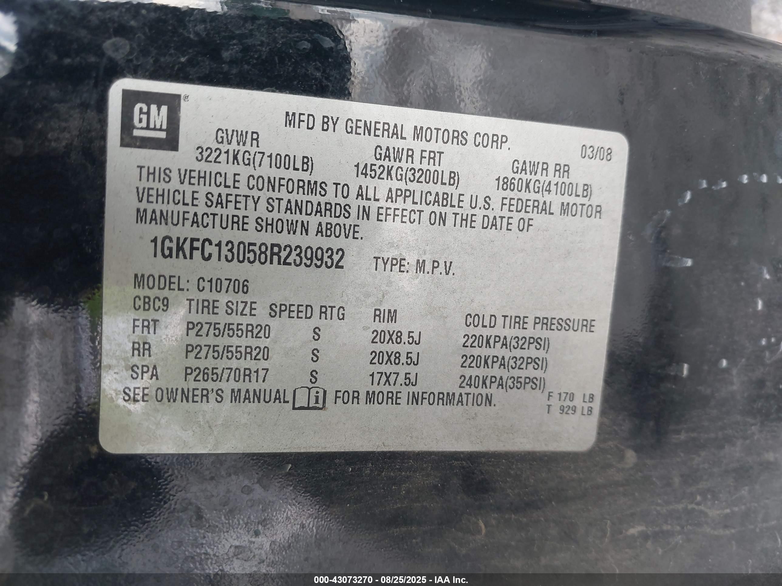 GMC YUKON image 9