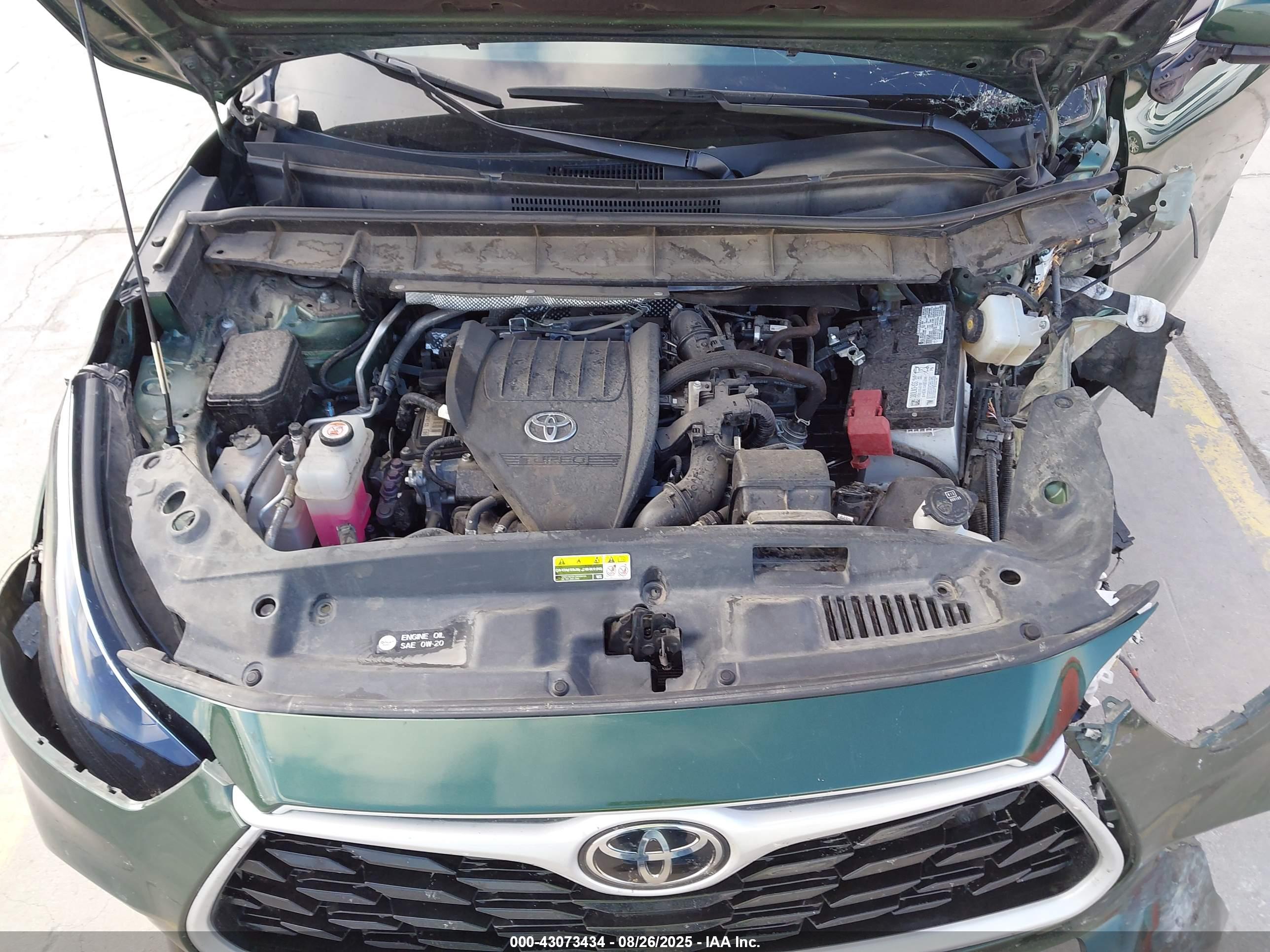 TOYOTA HIGHLANDER image 10