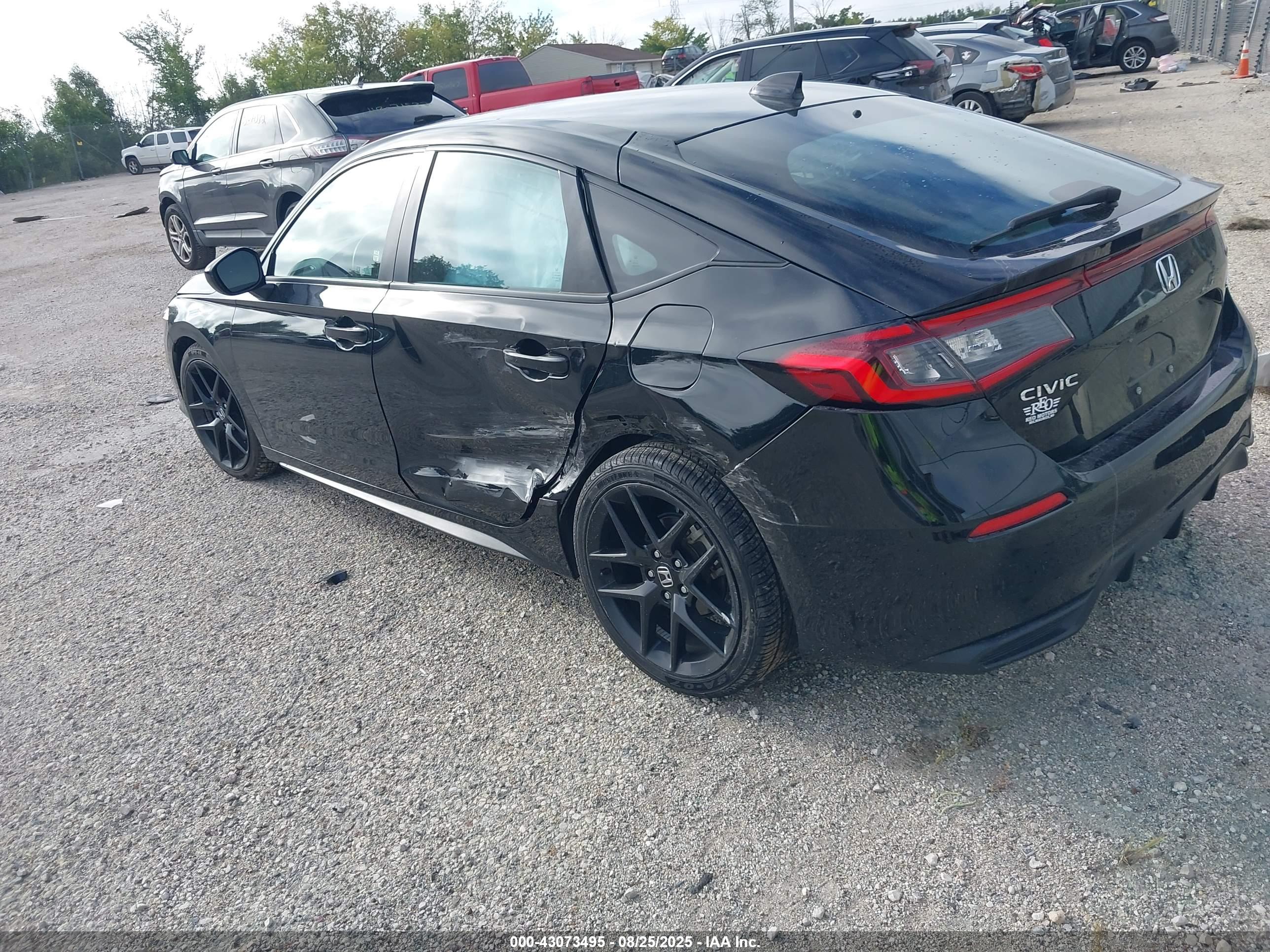 HONDA CIVIC image 3