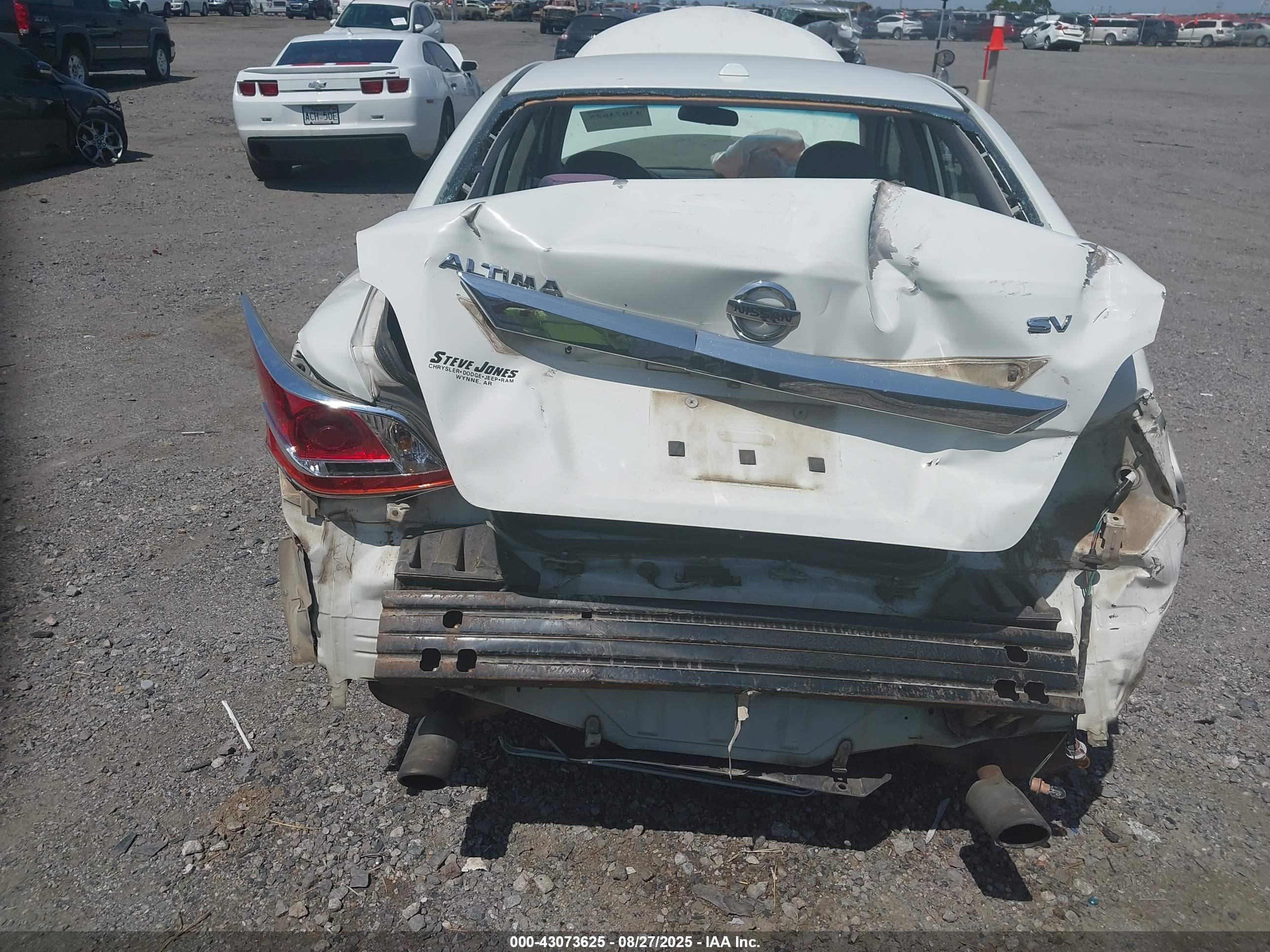 NISSAN ALTIMA image 6