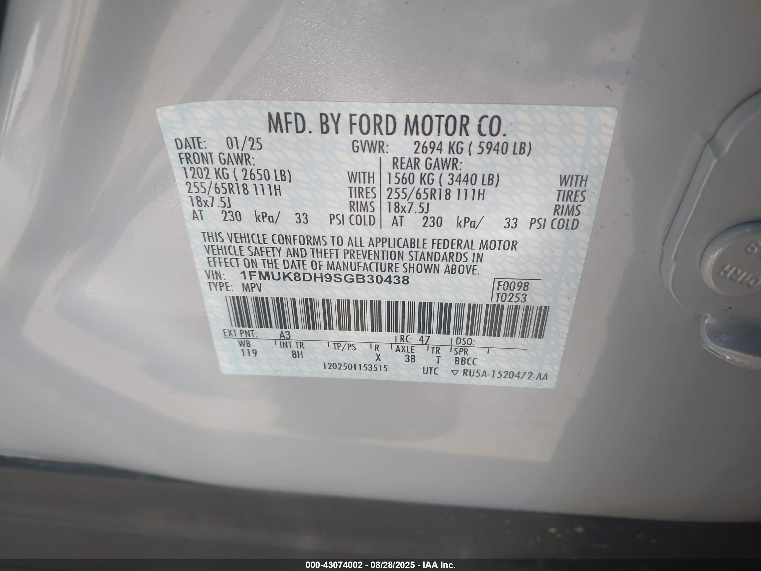 FORD EXPLORER image 9