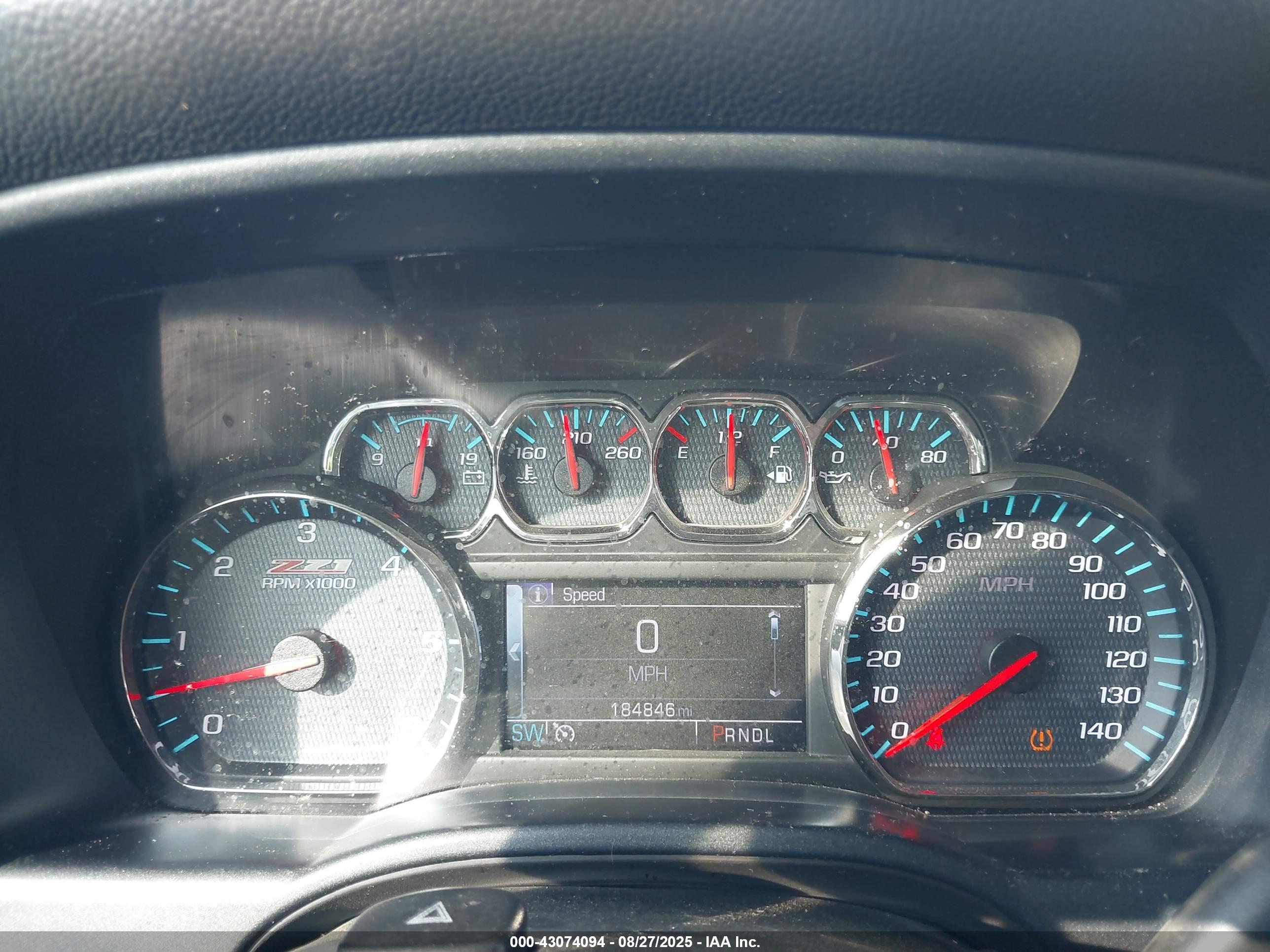 CHEVROLET SILVERADO image 7
